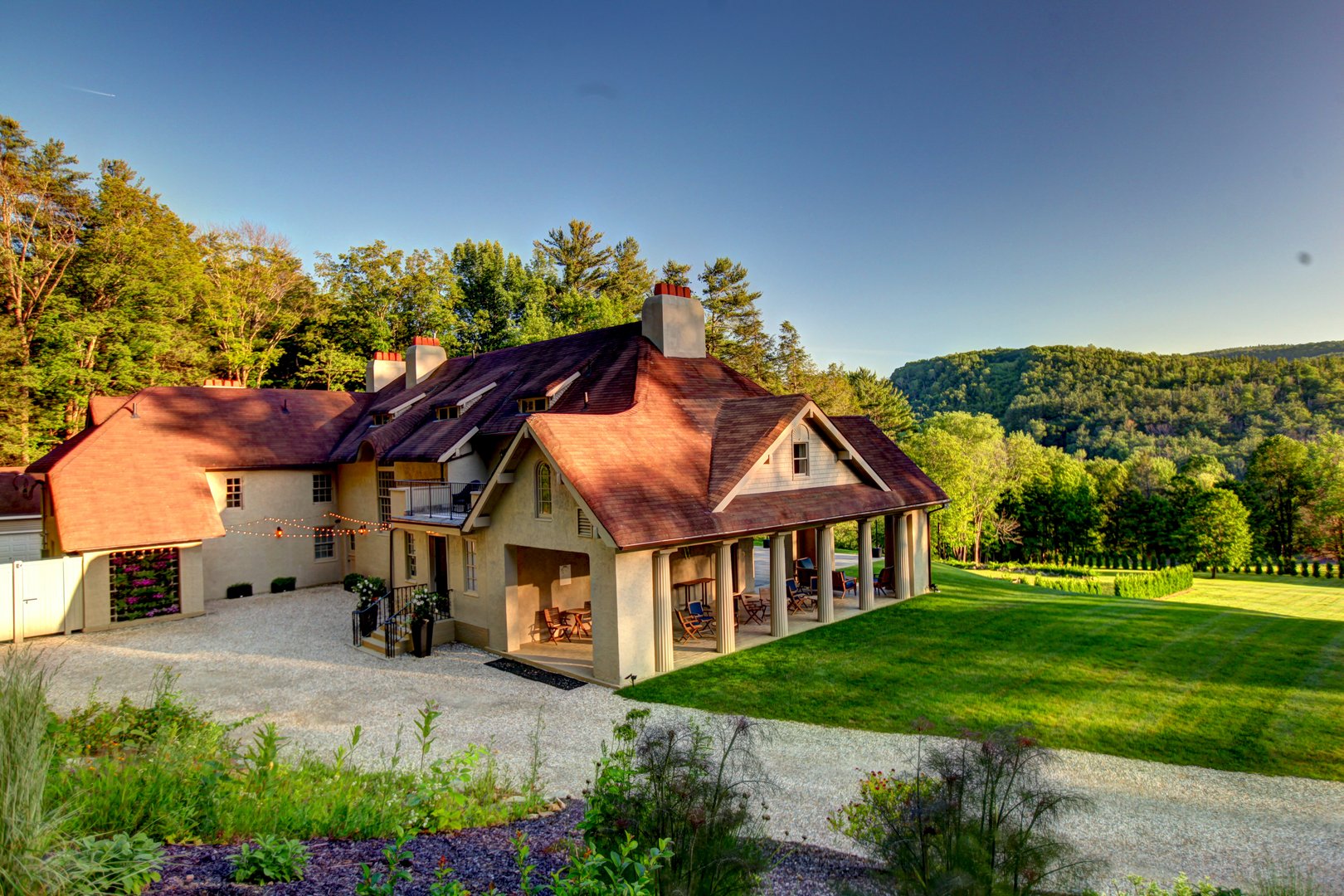 8 Webster Rd Photo 2