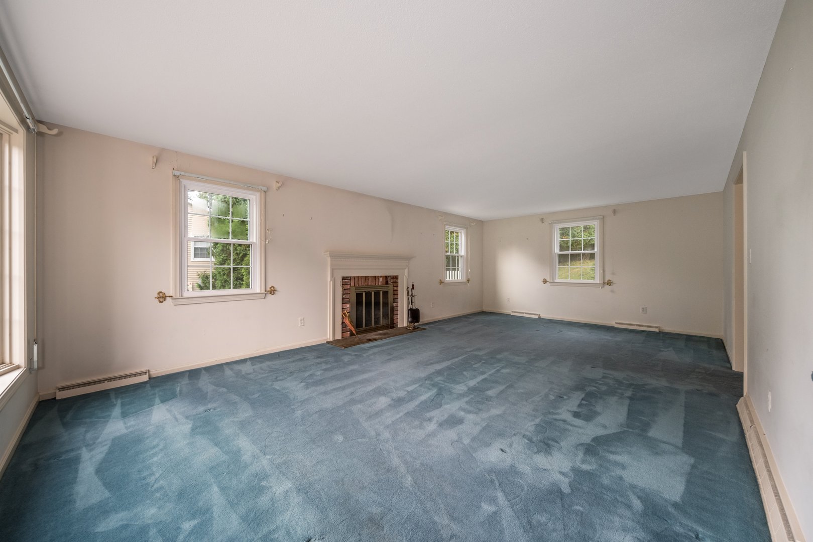 78 Kennedy Drive Photo 5