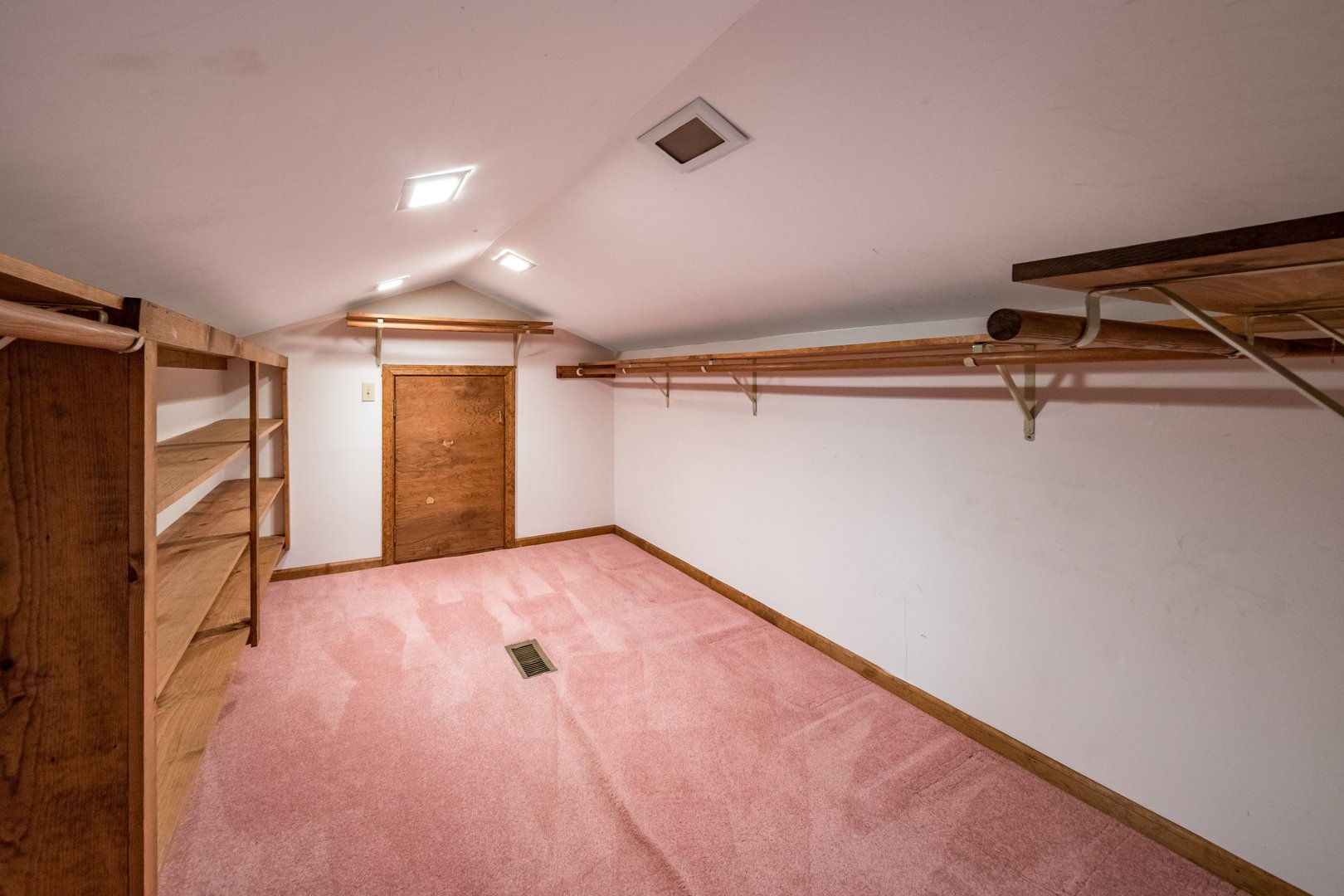 78 Kennedy Drive Photo 20