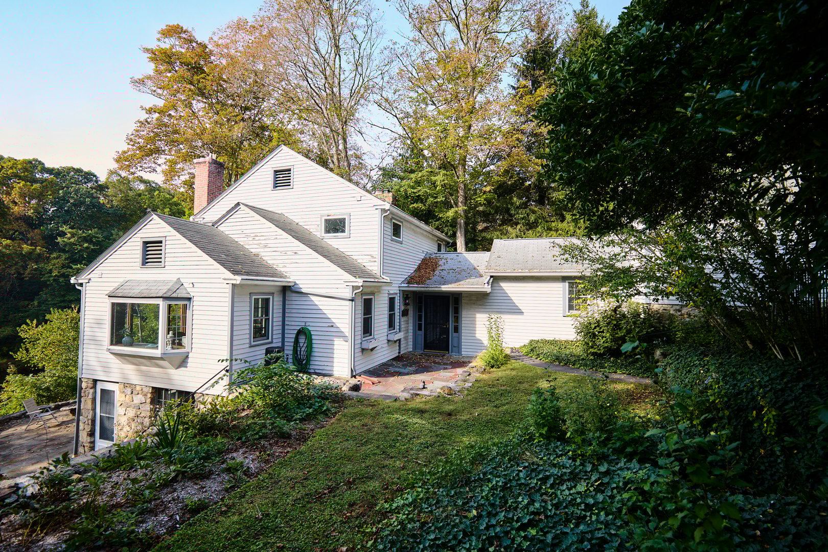 136 Lyons Plain Road Photo 16