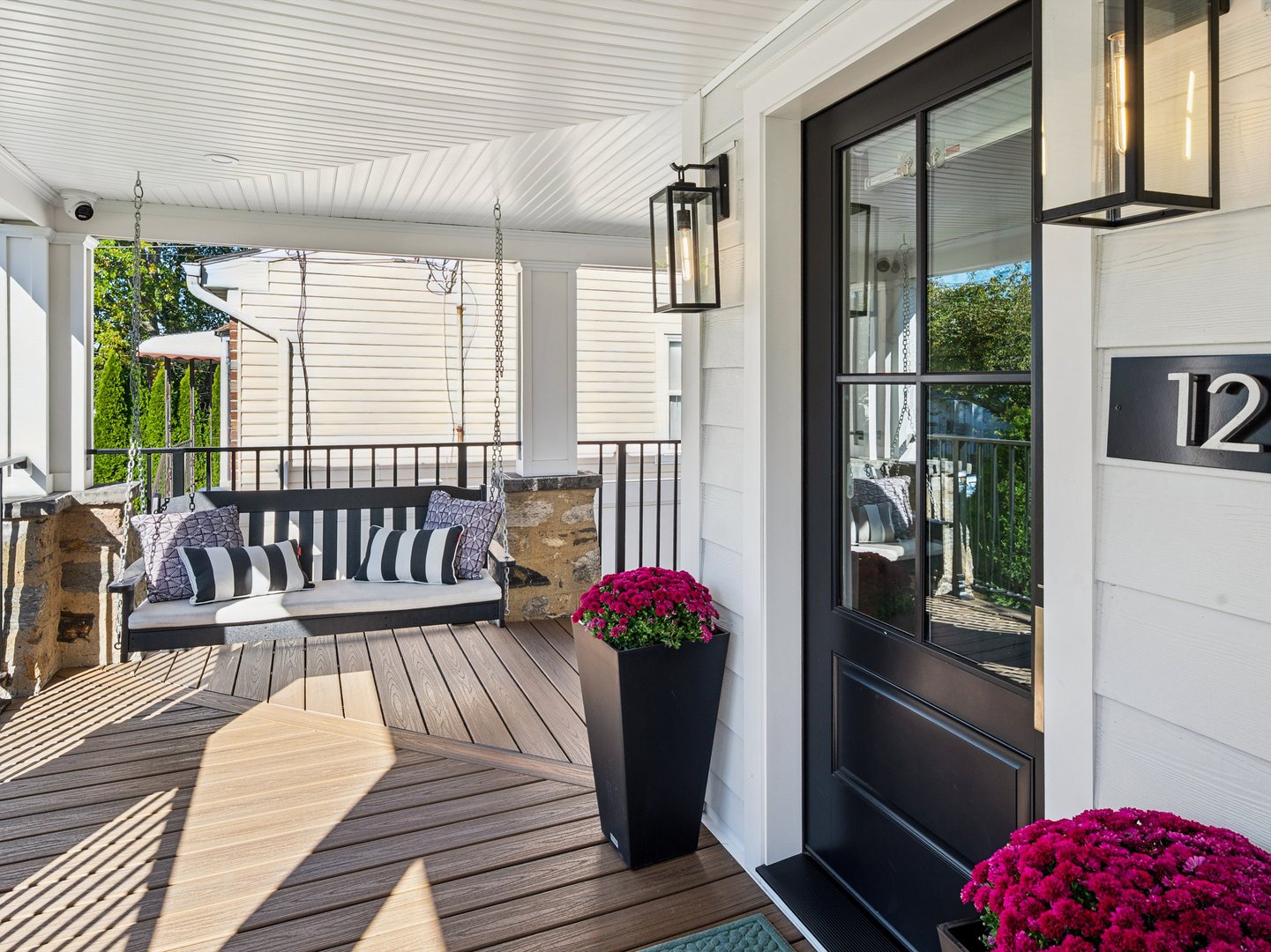 127 Villa Avenue Photo 4