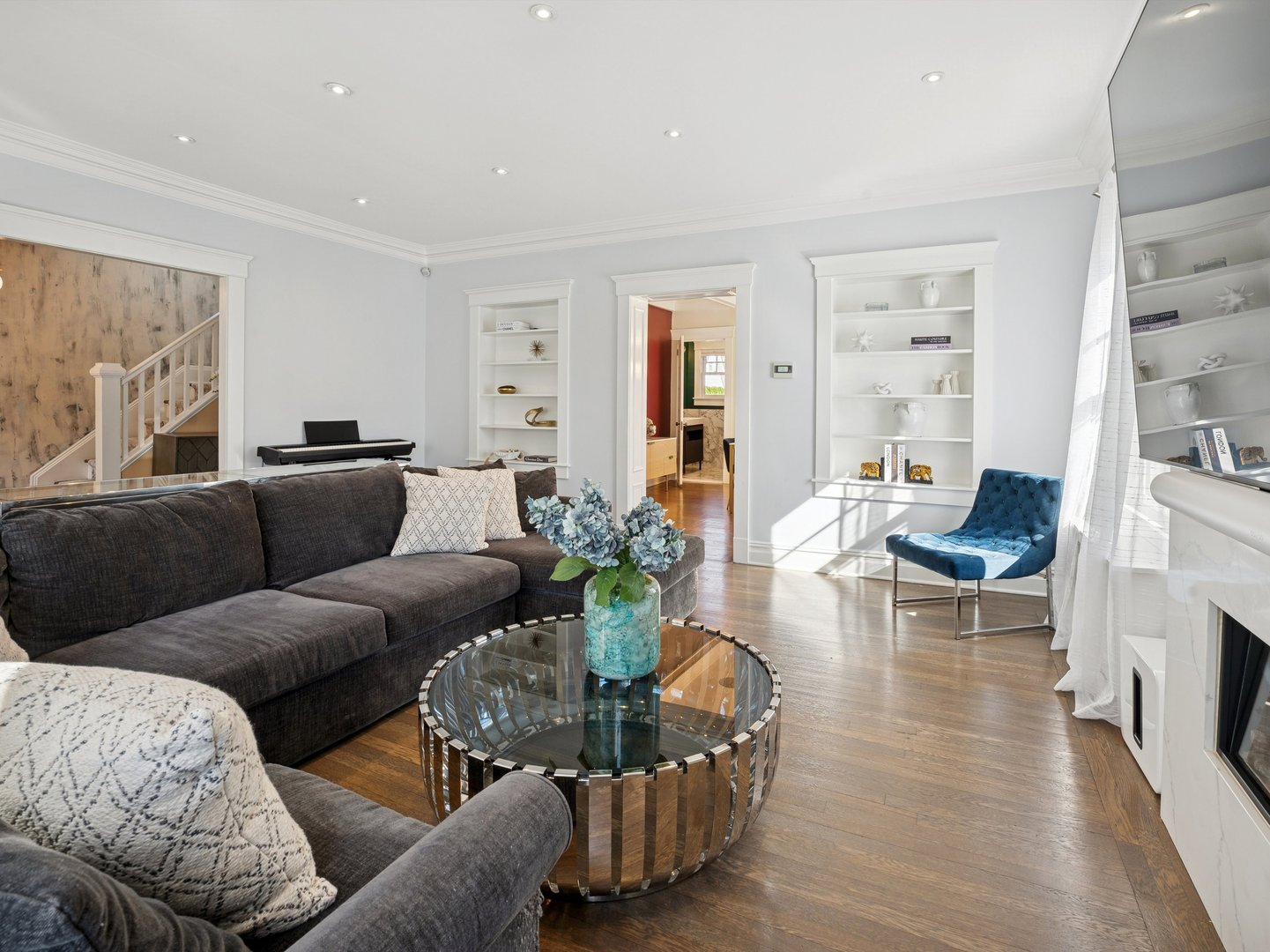 127 Villa Avenue Photo 11