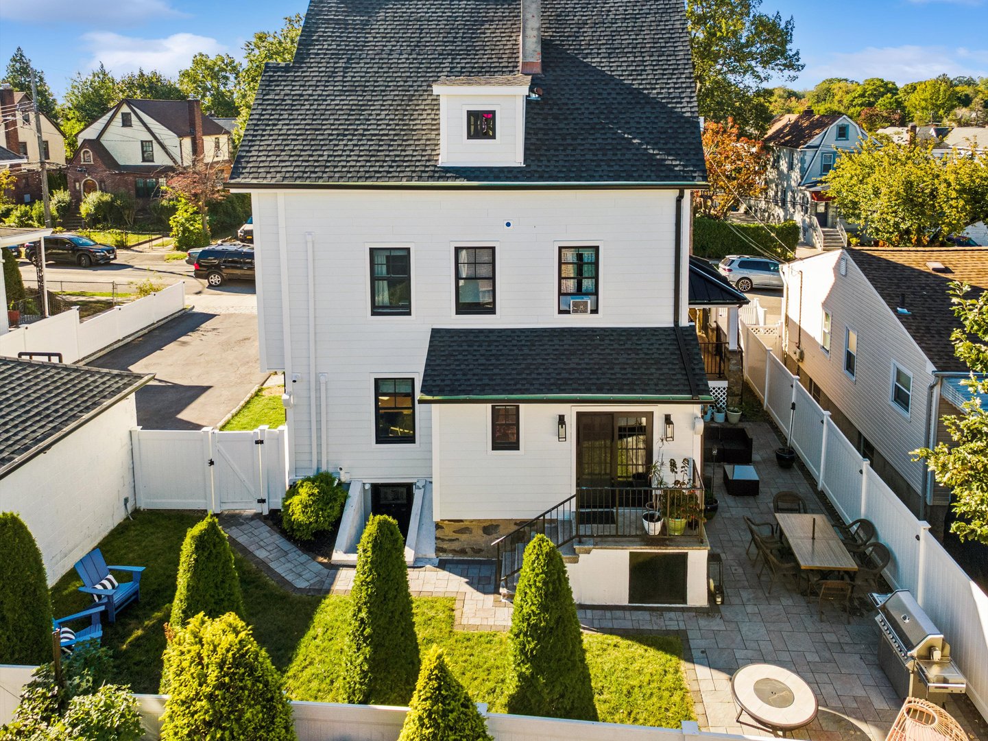 127 Villa Avenue Photo 39