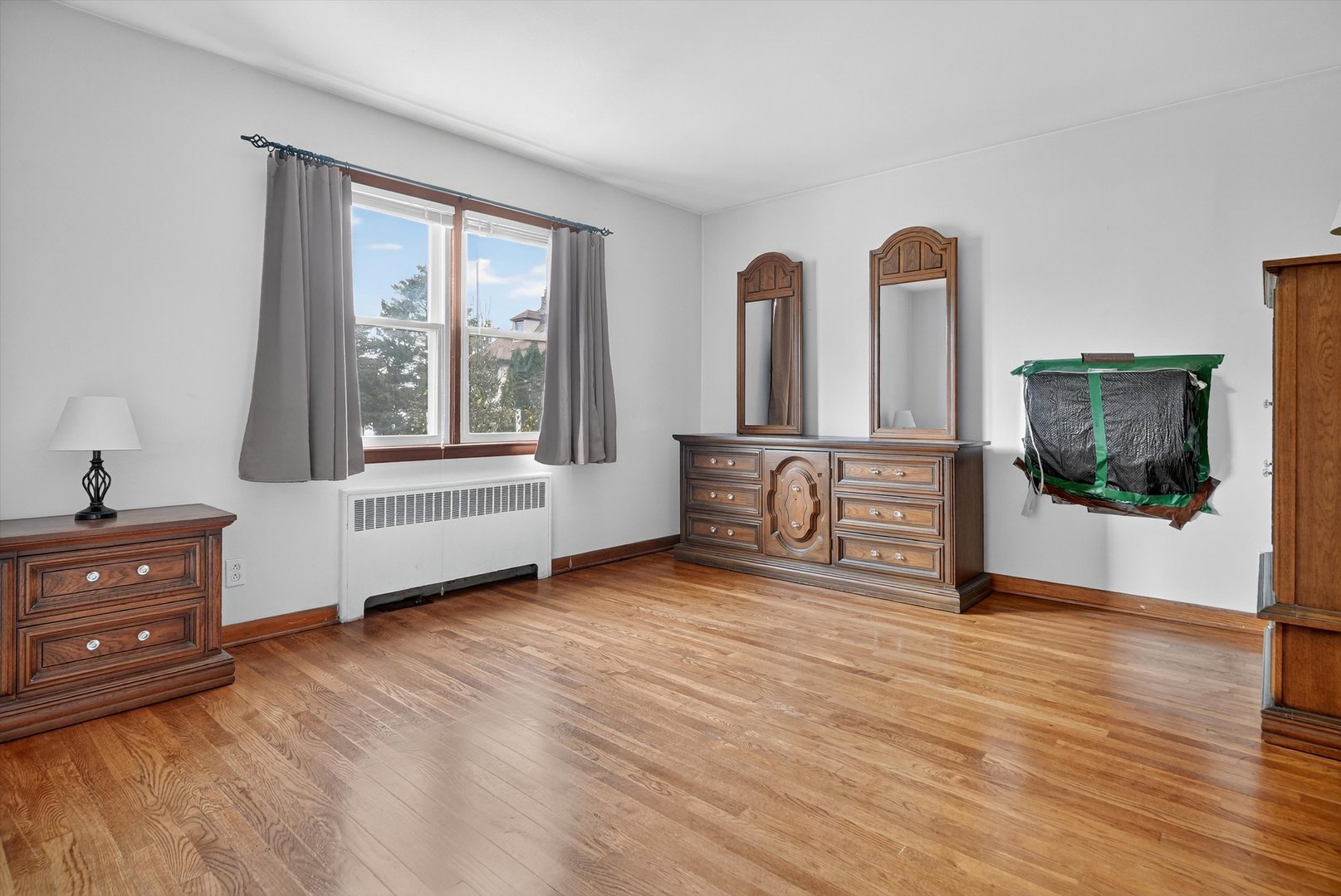 96 Inwood Avenue Photo 8