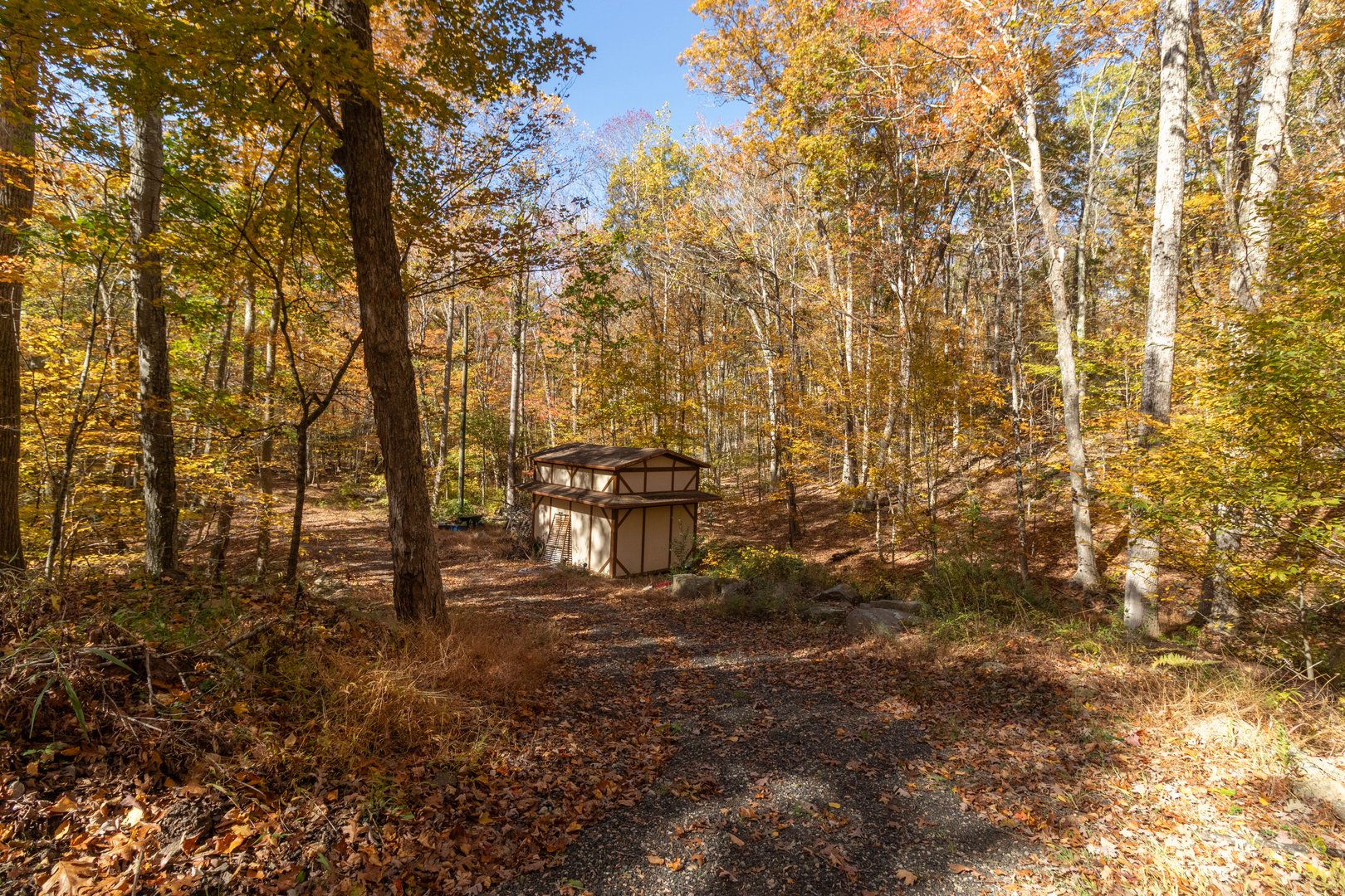 4 Laurel Lane Photo 5