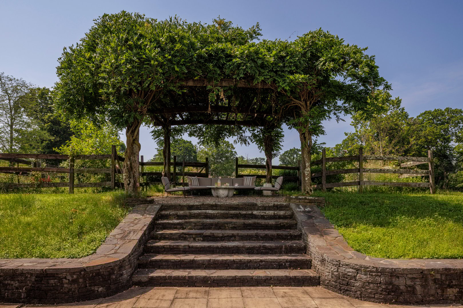 243 Morton Road Photo 12