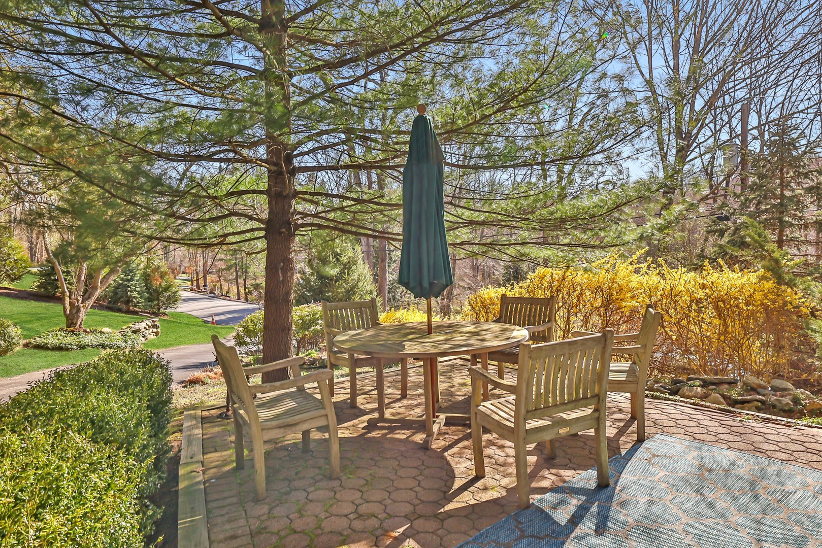 16 Faraway Road  #A Photo 16