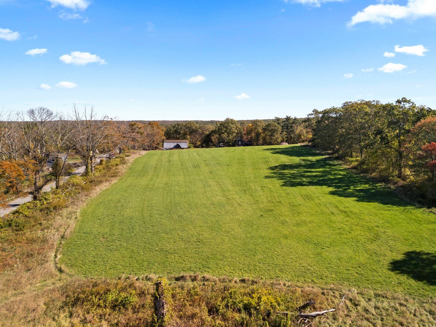 55, 94, 100 Hubbard Hill, 24, 25 Klocek Road Photo 2