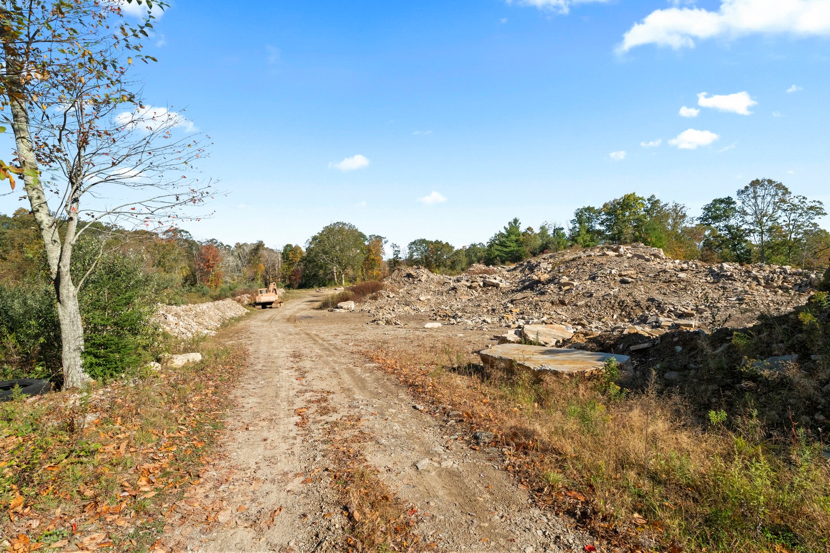 55, 94, 100 Hubbard Hill, 24, 25 Klocek Road Photo 30