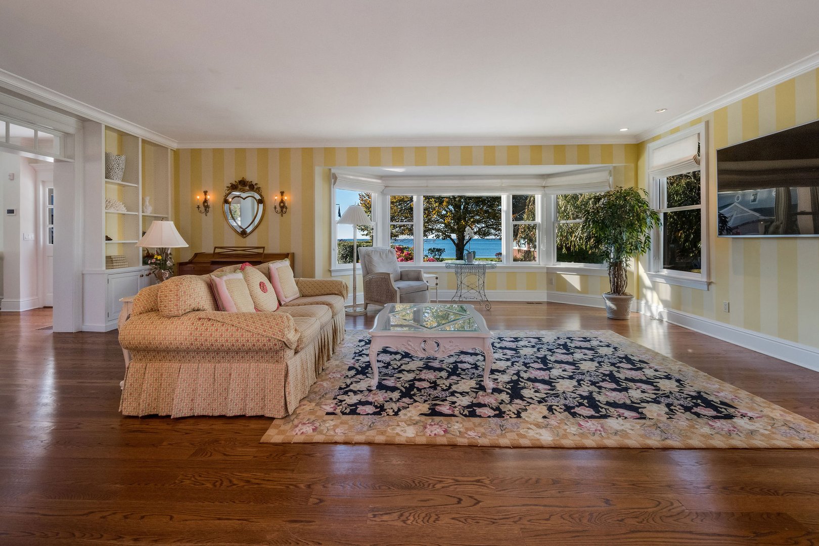 10 Island View Avenue Photo 10