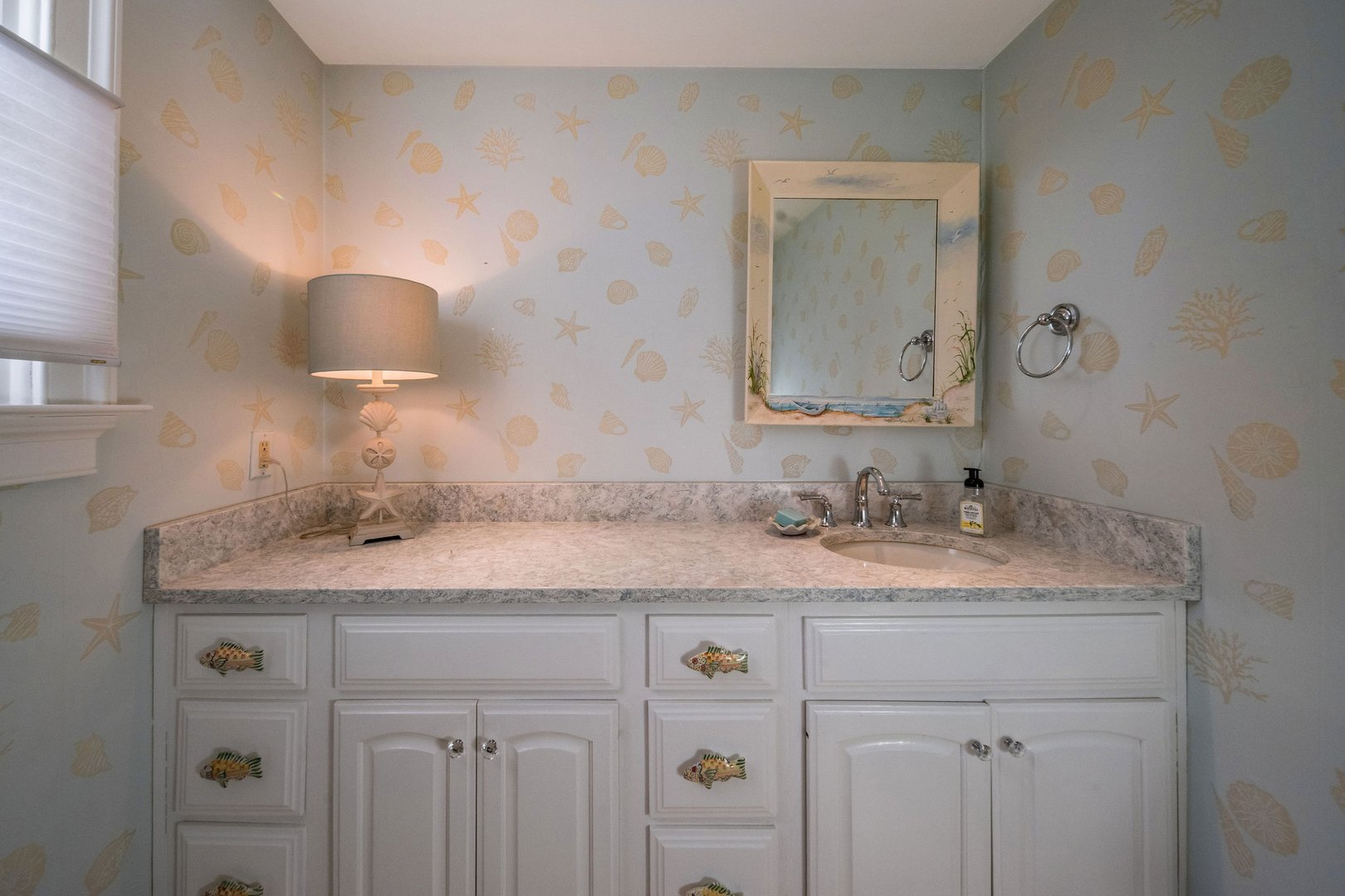 10 Island View Avenue Photo 14