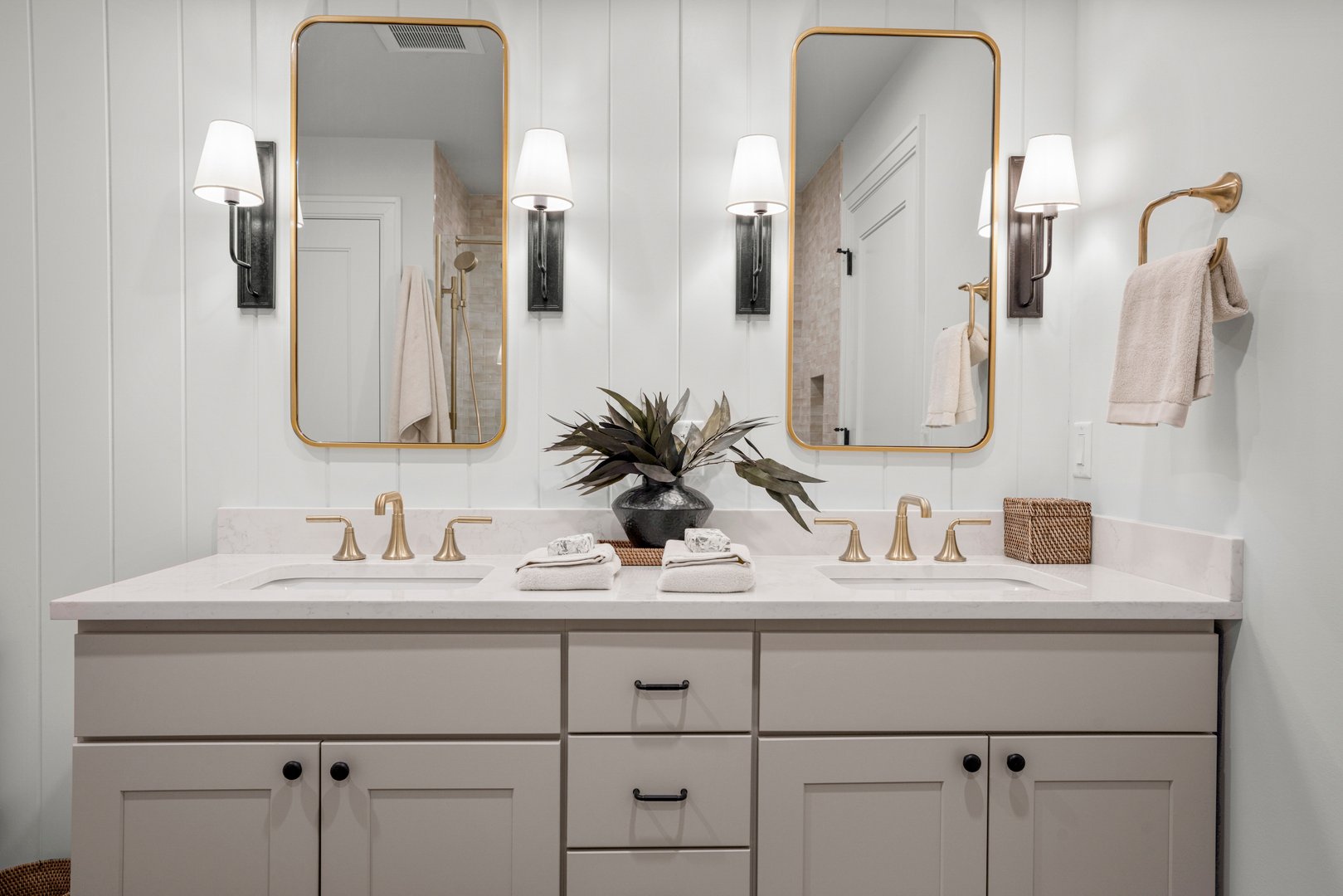 25 Riverside Avenue  #211 Photo 18