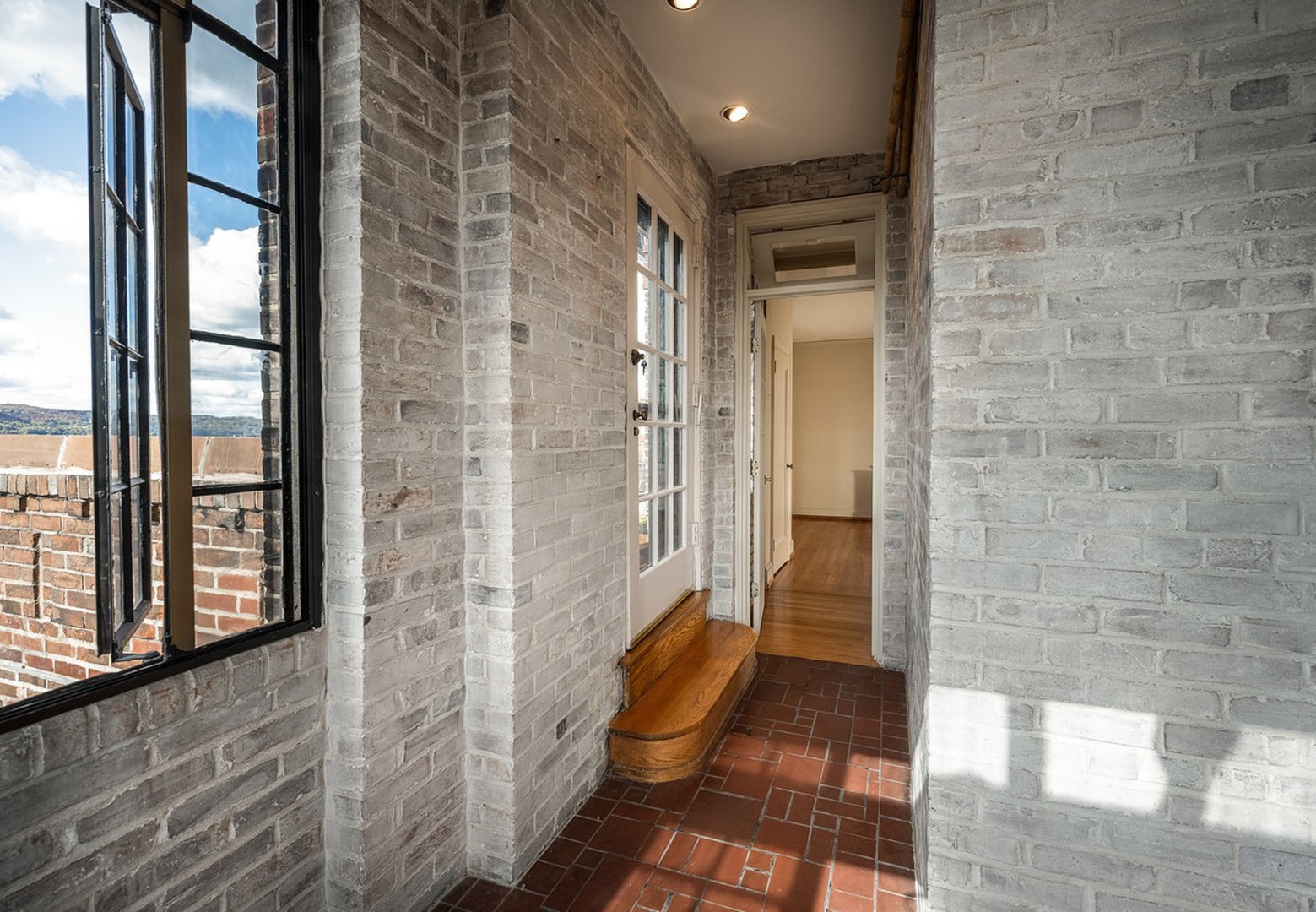 100 W Ardsley Avenue  #7KL Photo 10