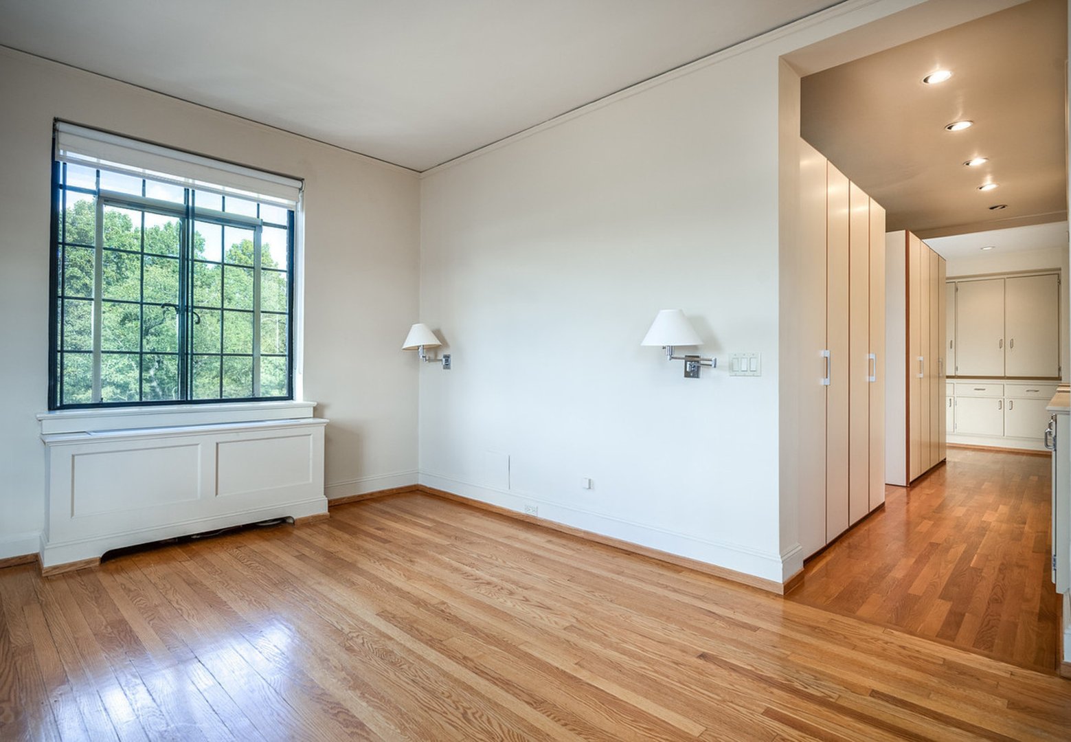 100 W Ardsley Avenue  #7KL Photo 26