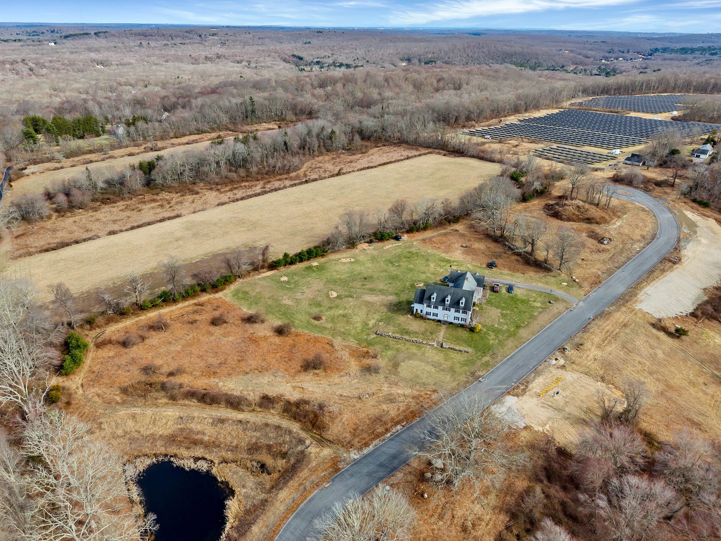 3 Farm Meadow Road Photo 1