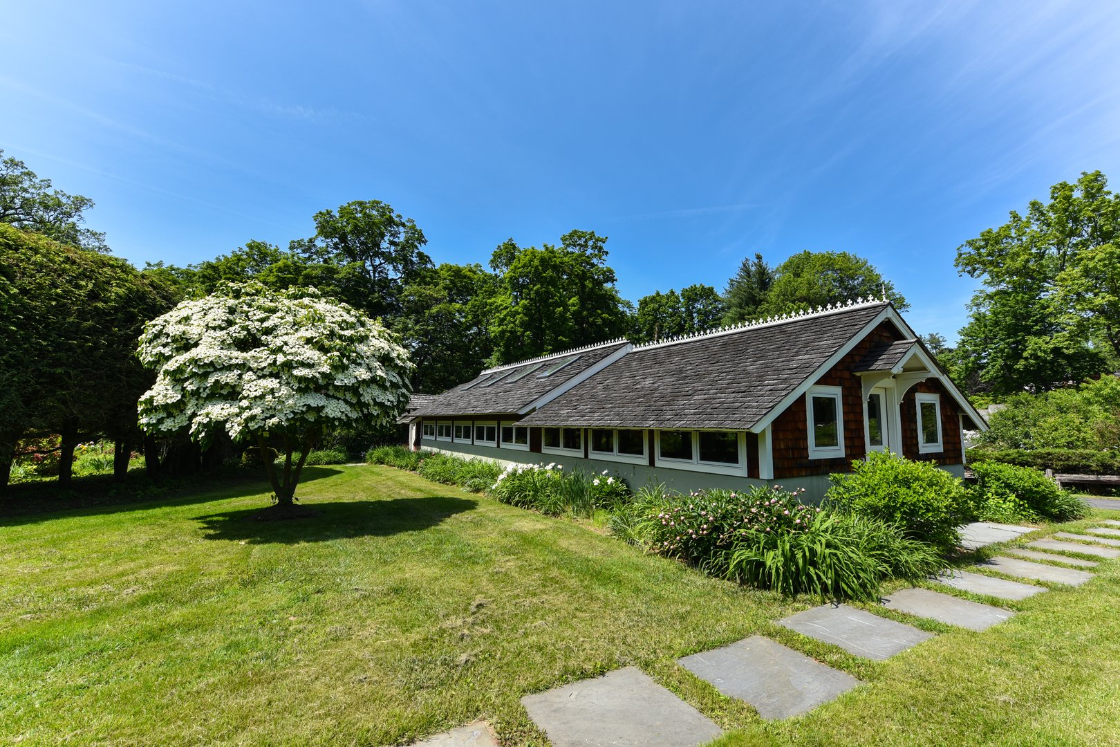 11 Mountain Spring Road Photo 36