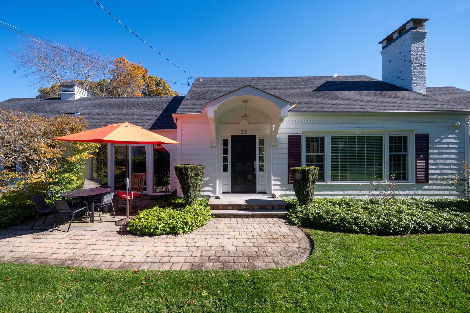 35 Hotchkiss Lane Photo 6