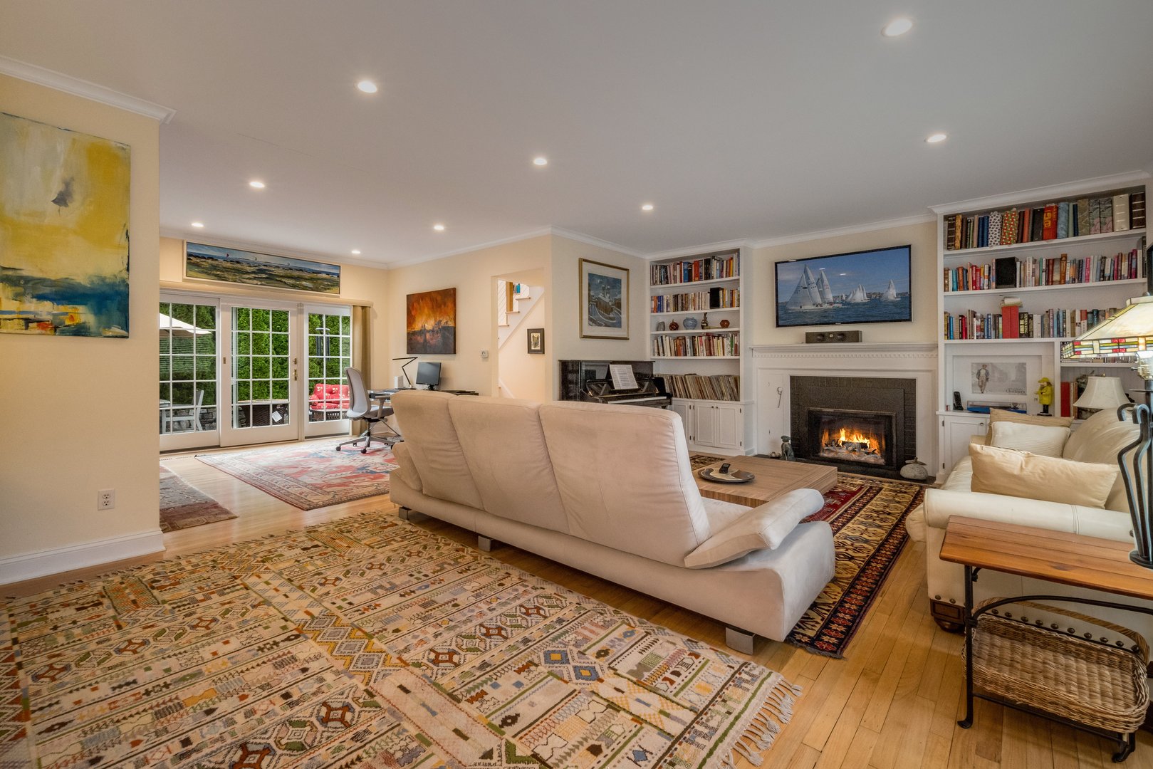 35 Hotchkiss Lane Photo 7