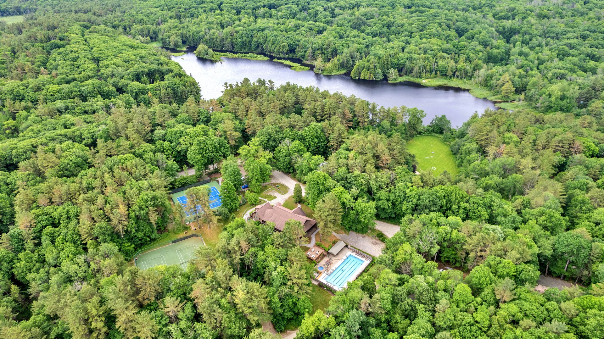 343 Lakeshore Dr Photo 40