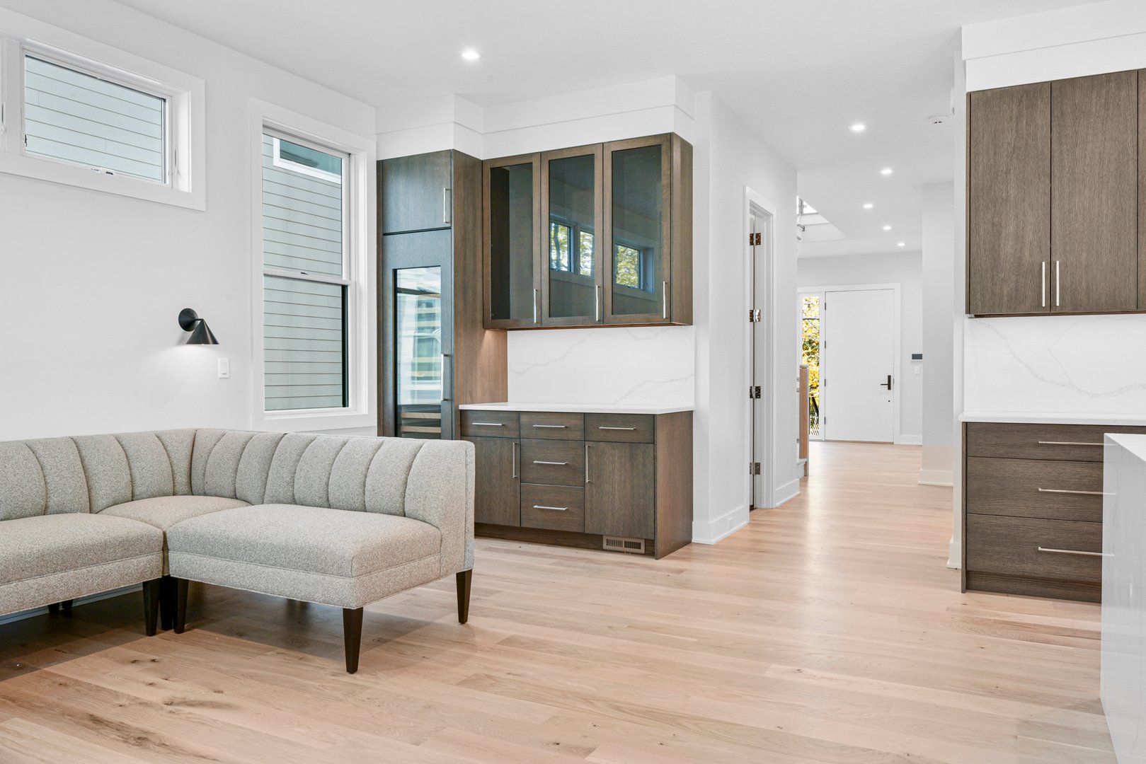 65 Myrtle Boulevard Photo 7