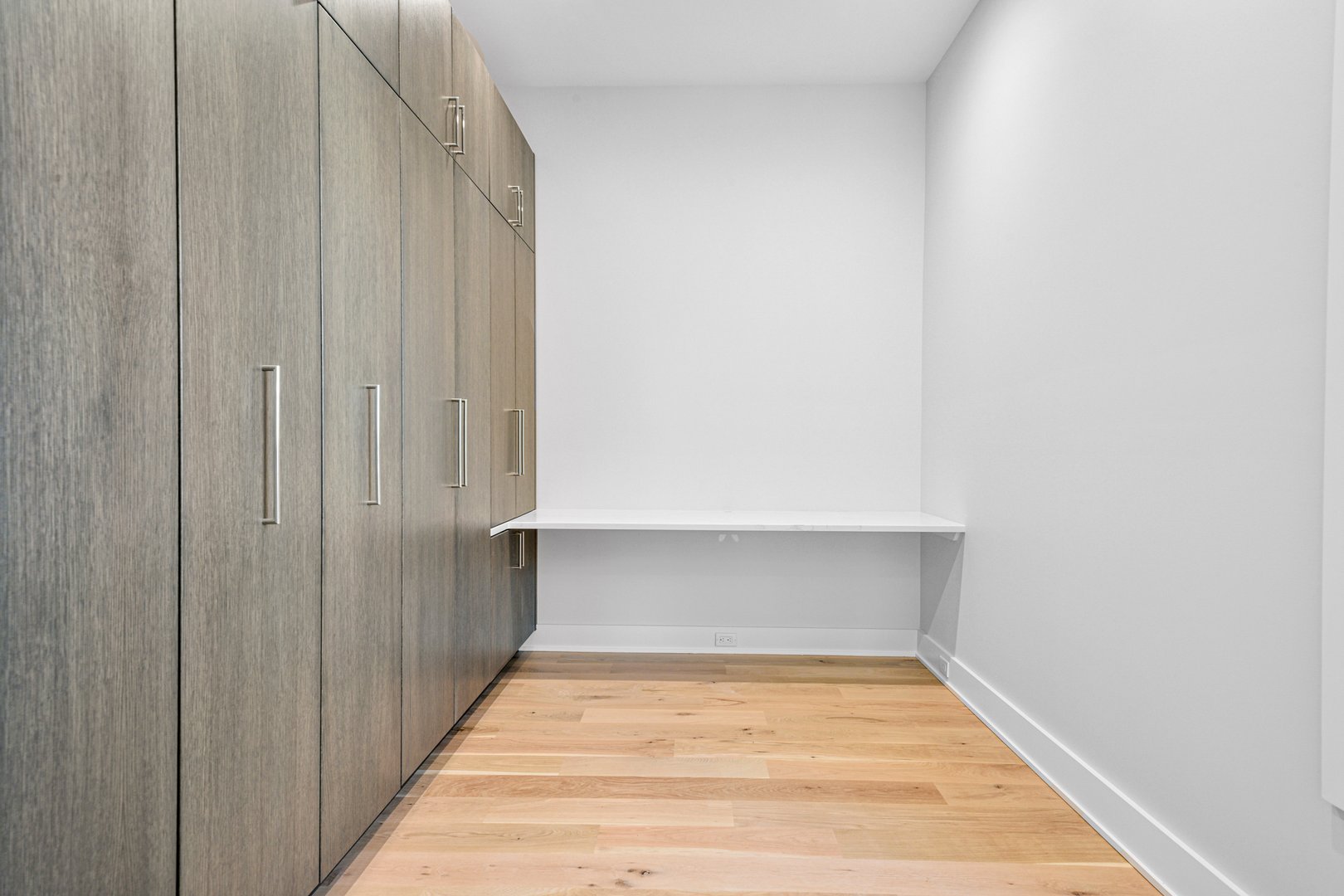 65 Myrtle Boulevard Photo 12