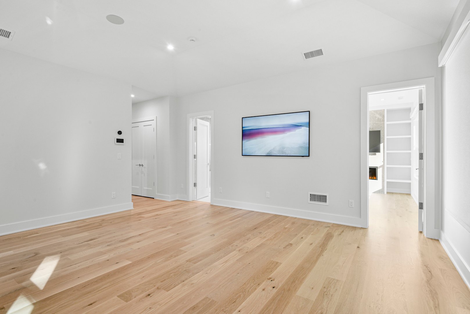 65 Myrtle Boulevard Photo 15