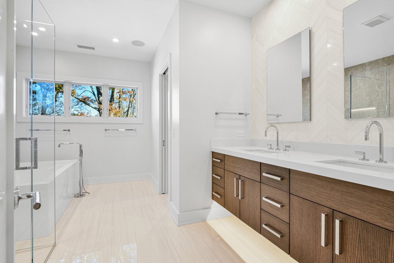 65 Myrtle Boulevard Photo 16