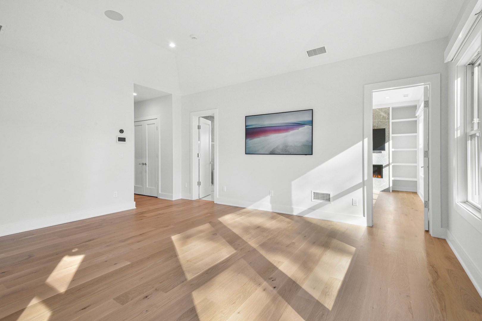 65 Myrtle Boulevard Photo 18