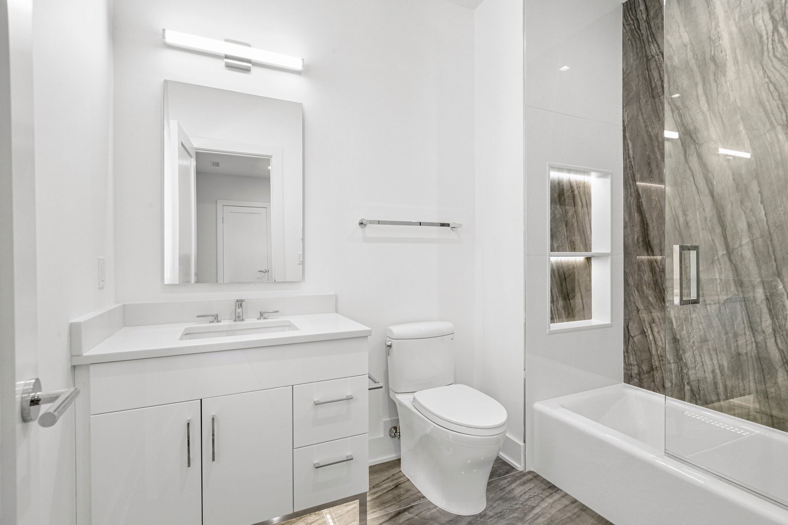 65 Myrtle Boulevard Photo 30