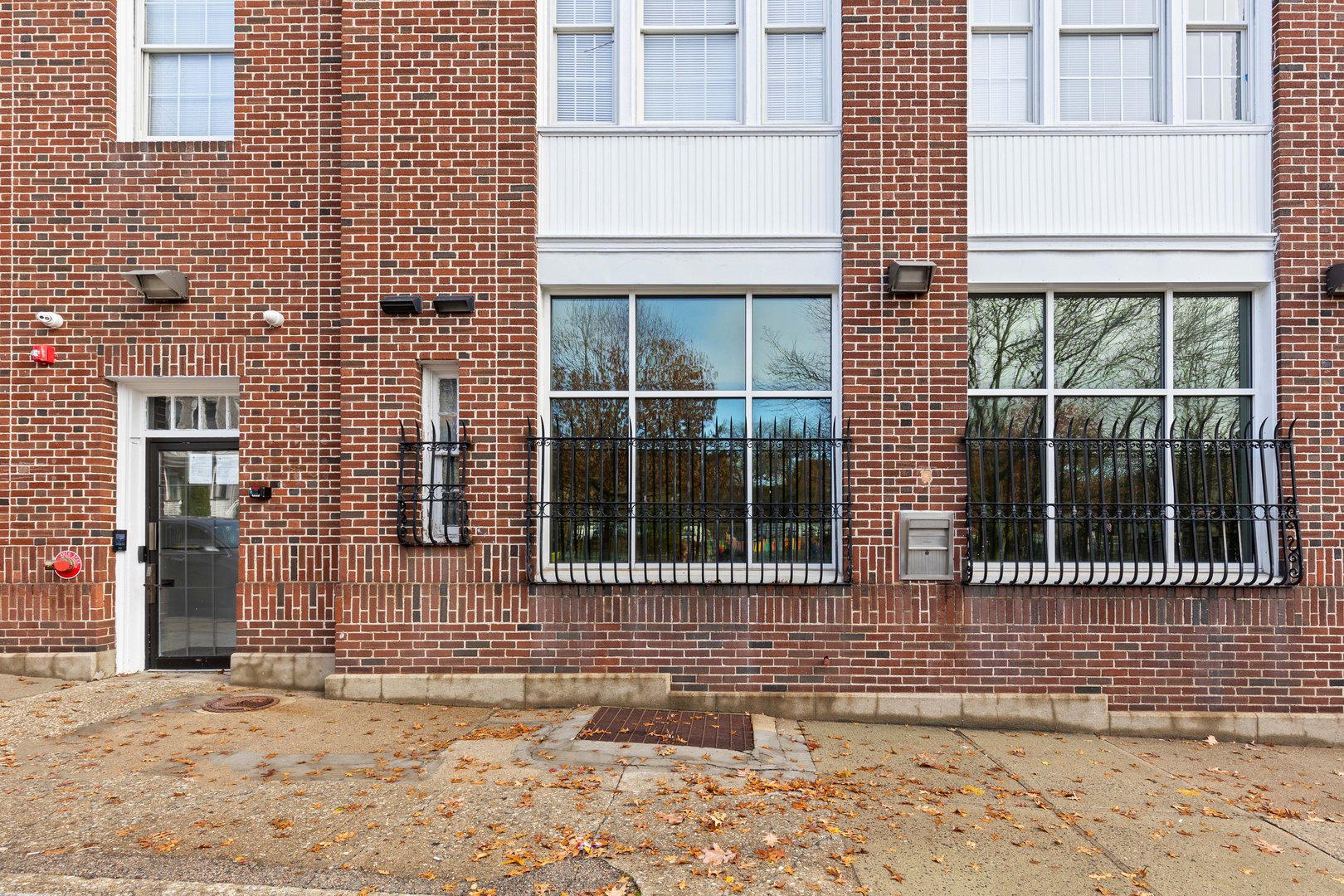 49 Beekman Avenue  #6 Photo 14