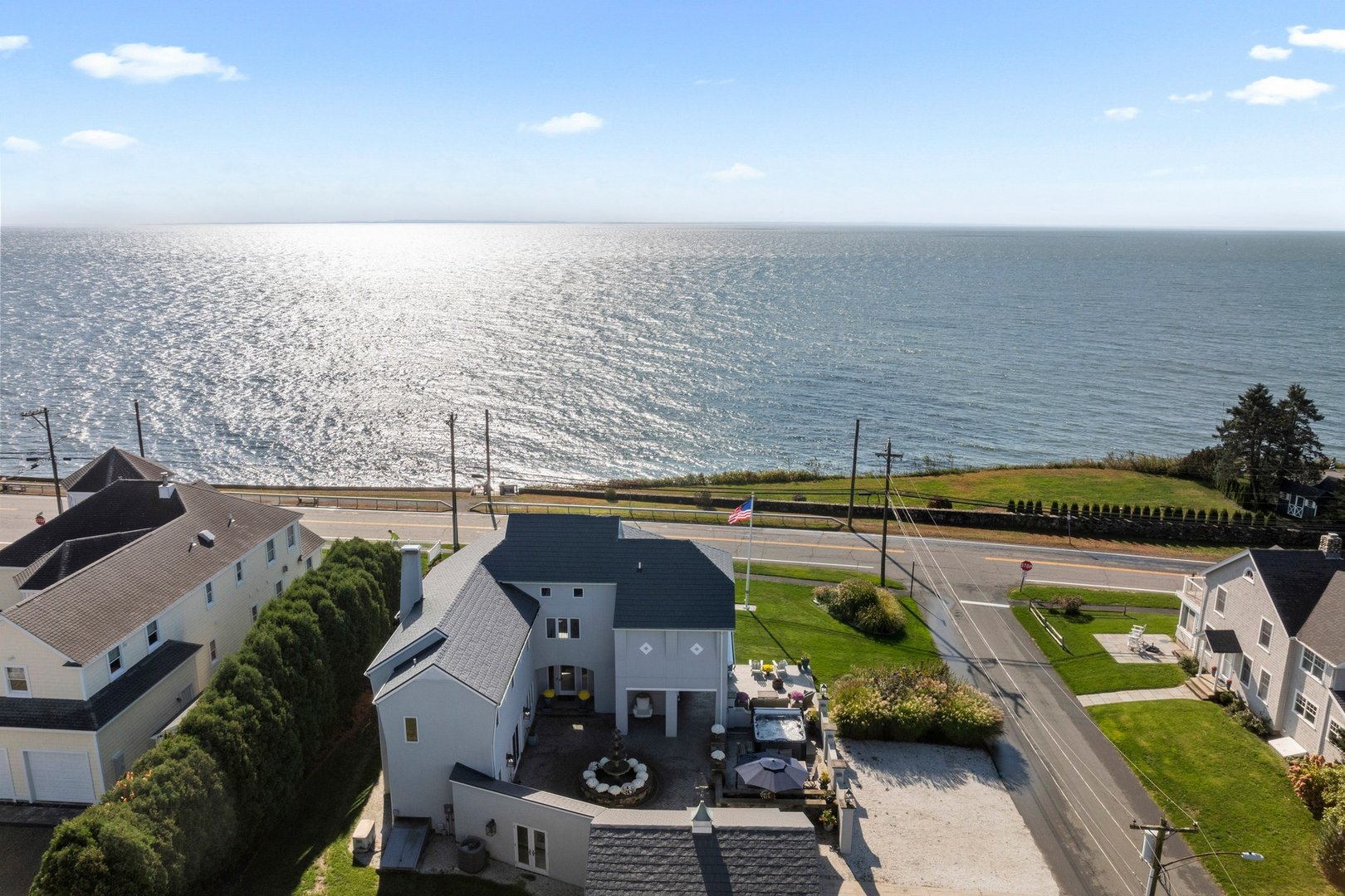 372 Maple Avenue Photo 6