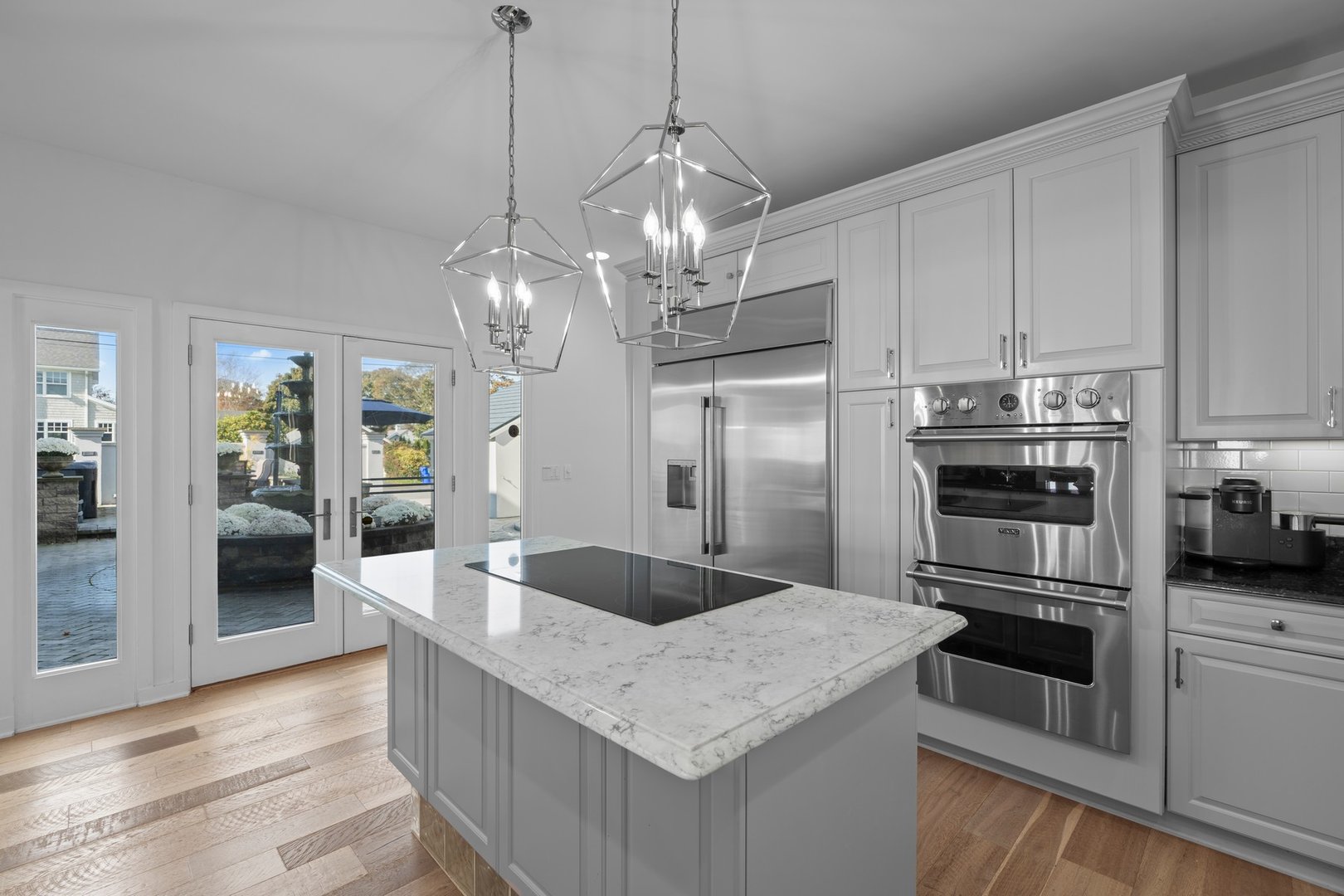 372 Maple Avenue Photo 9