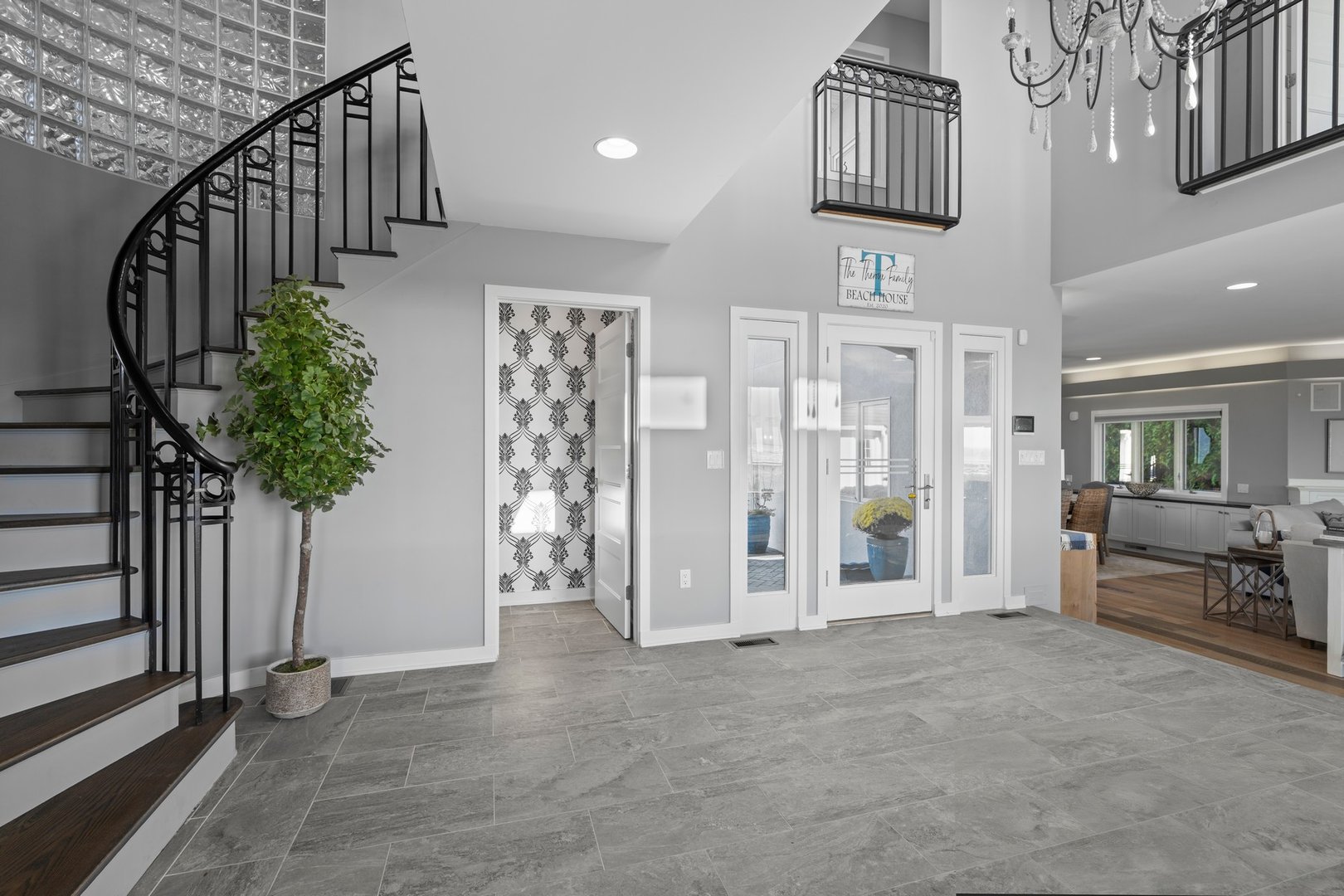 372 Maple Avenue Photo 22