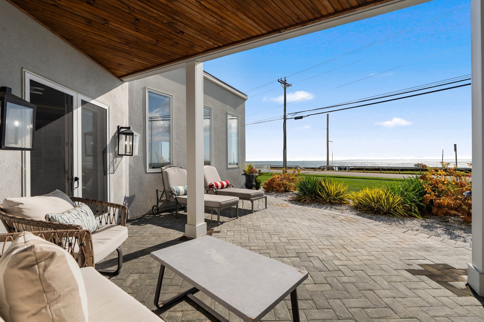 372 Maple Avenue Photo 39