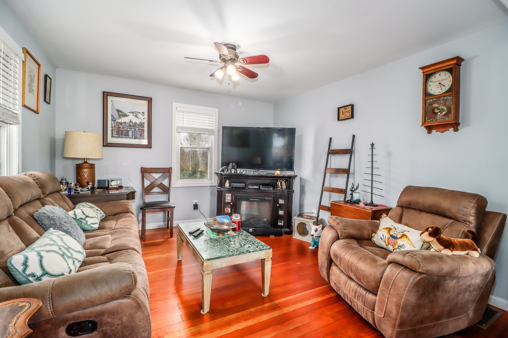 6 Thomas Lane Photo 2