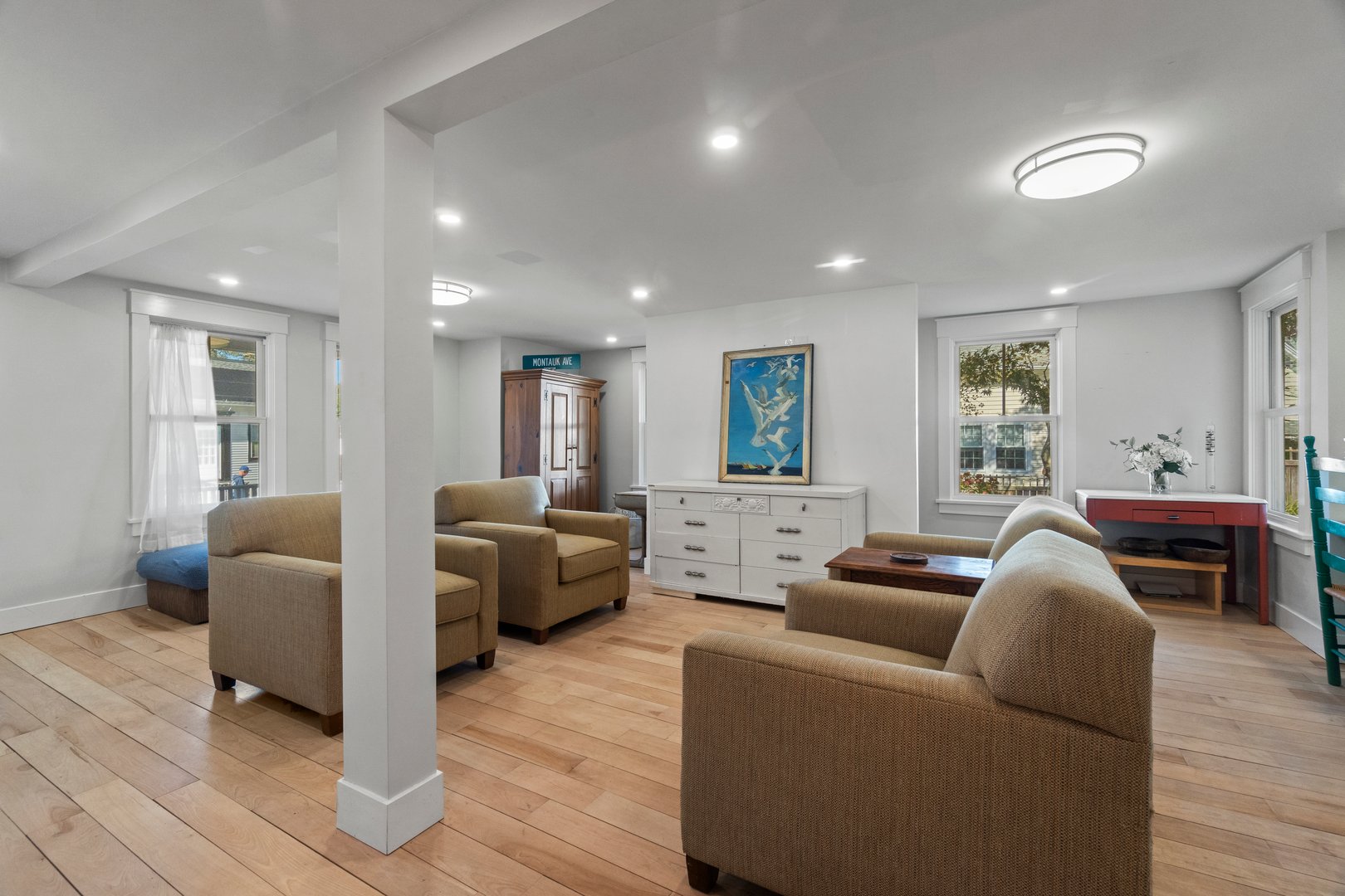 11 Pearl Street Photo 7