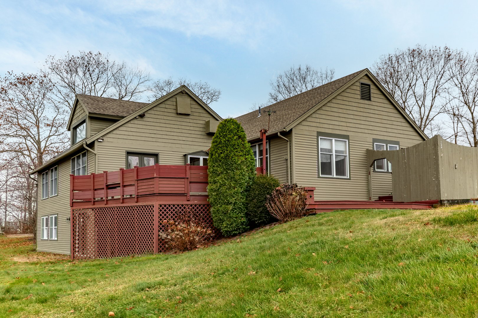 411 Beach Street Photo 31