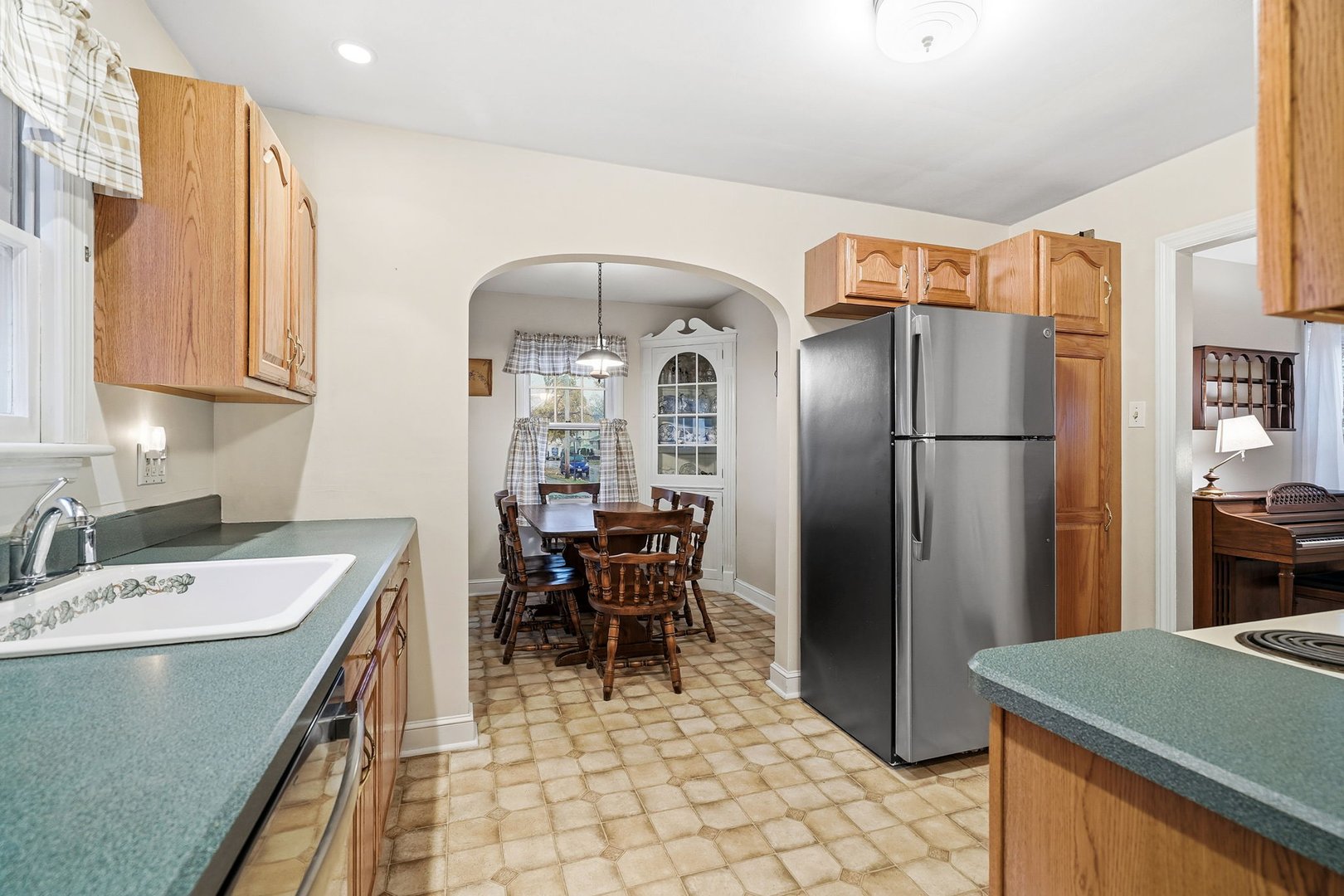 515 Wilcoxson Avenue Photo 9