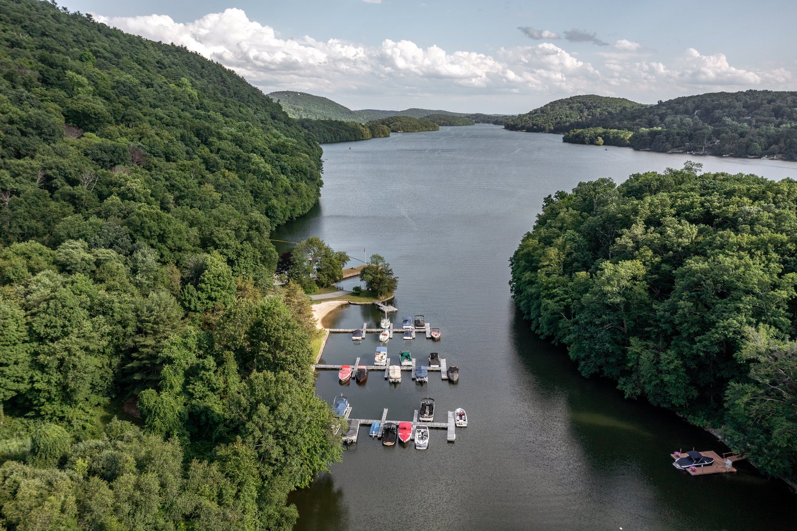 8 Cedar Point Drive Photo 25