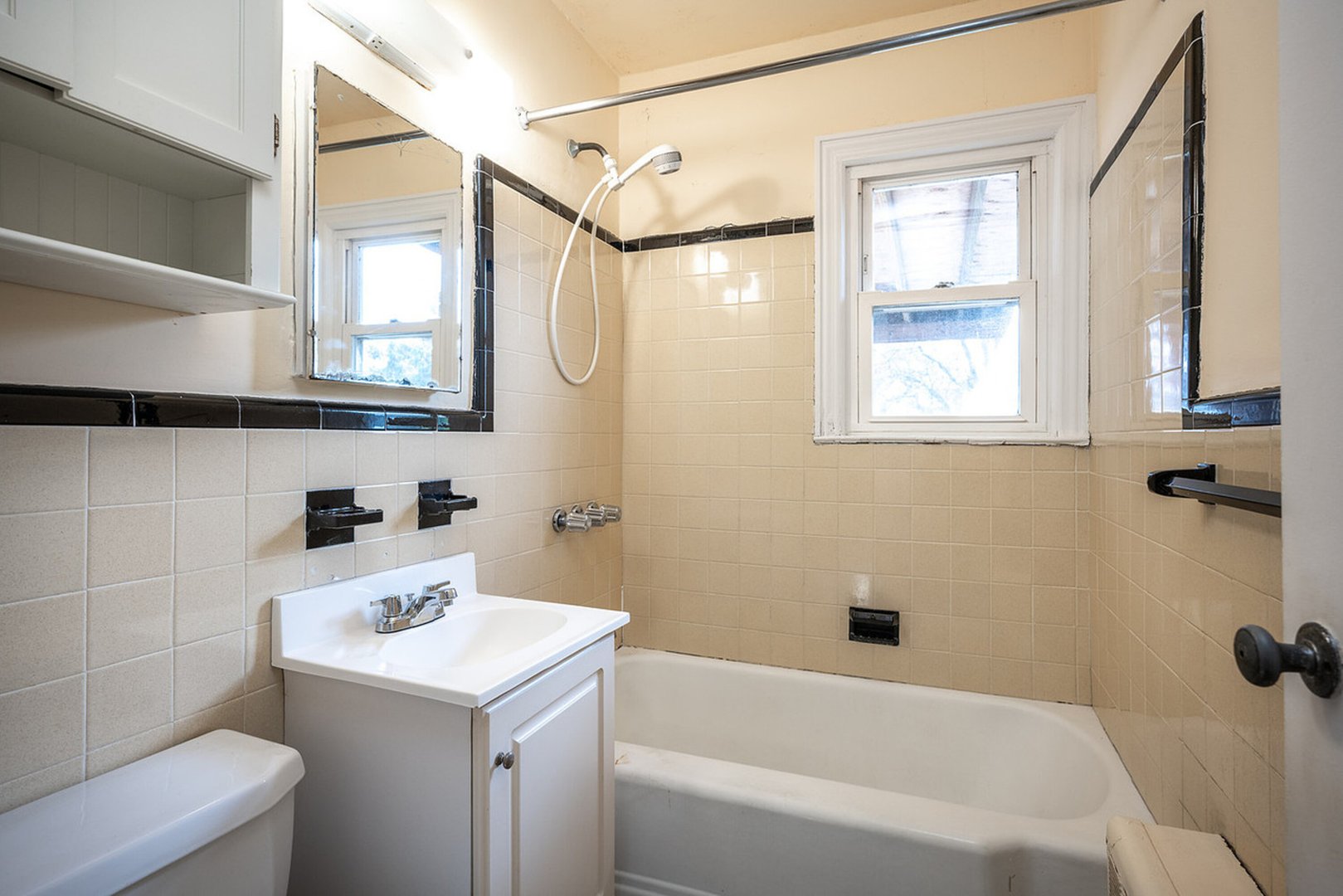 10 Maywood Avenue Photo 14