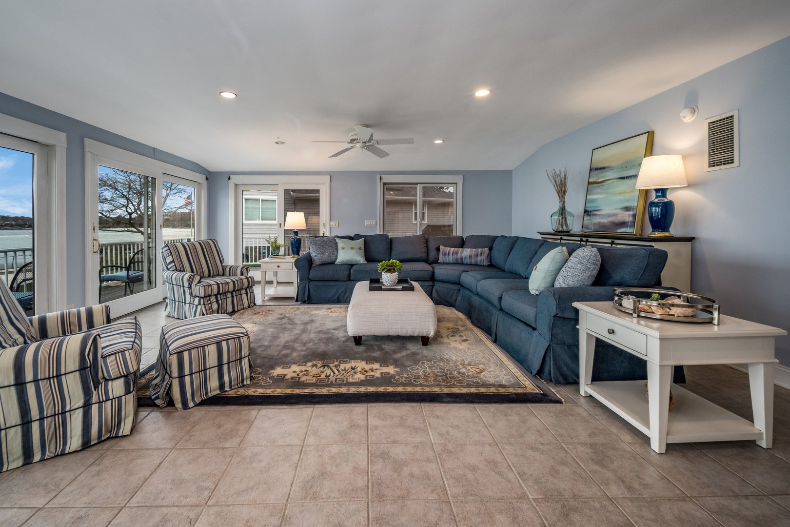 223 Giants Neck Road Photo 9