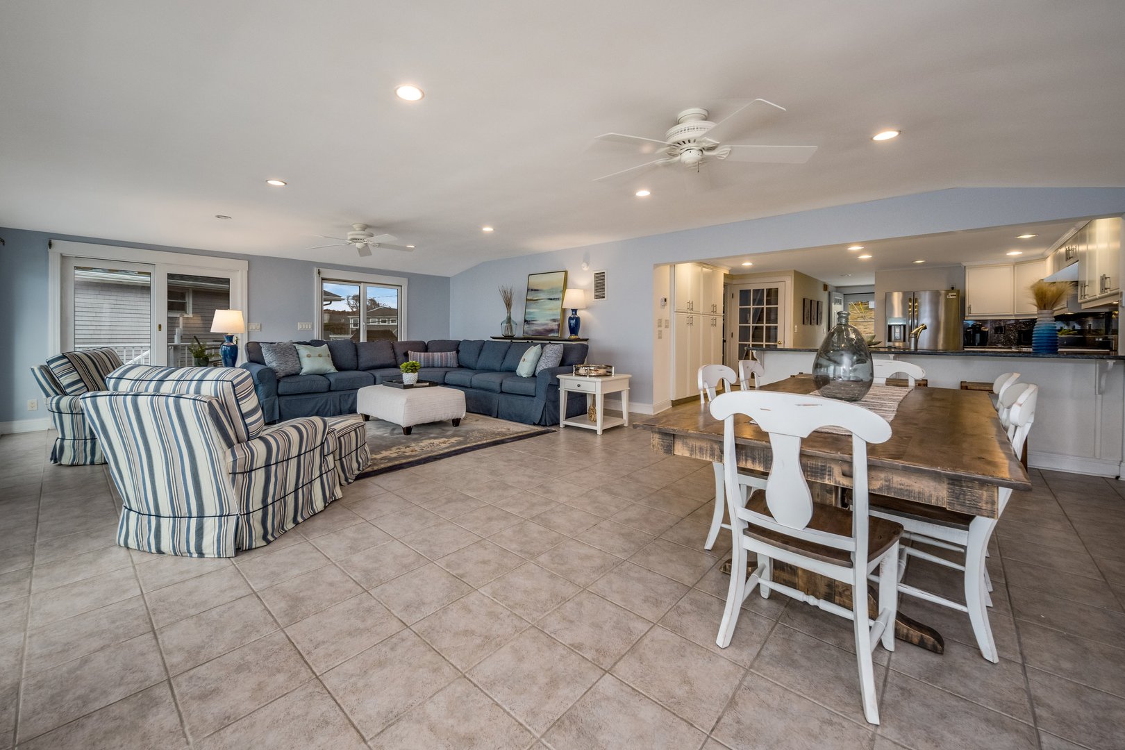 223 Giants Neck Road Photo 11