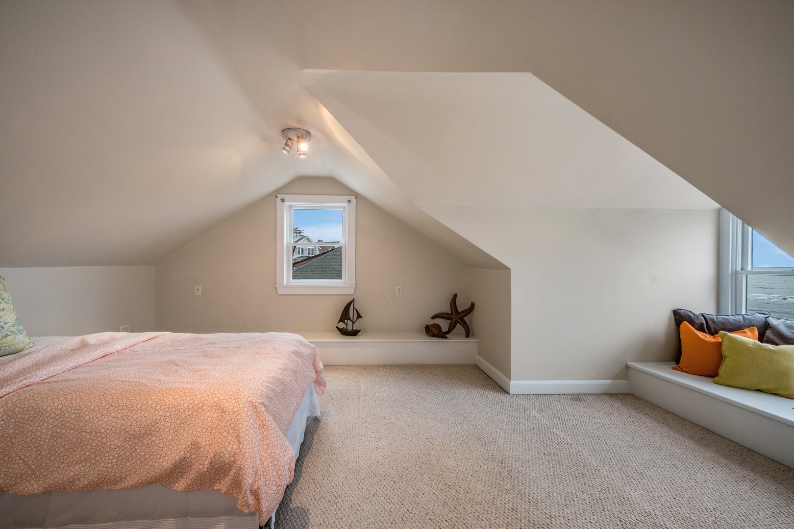 223 Giants Neck Road Photo 18