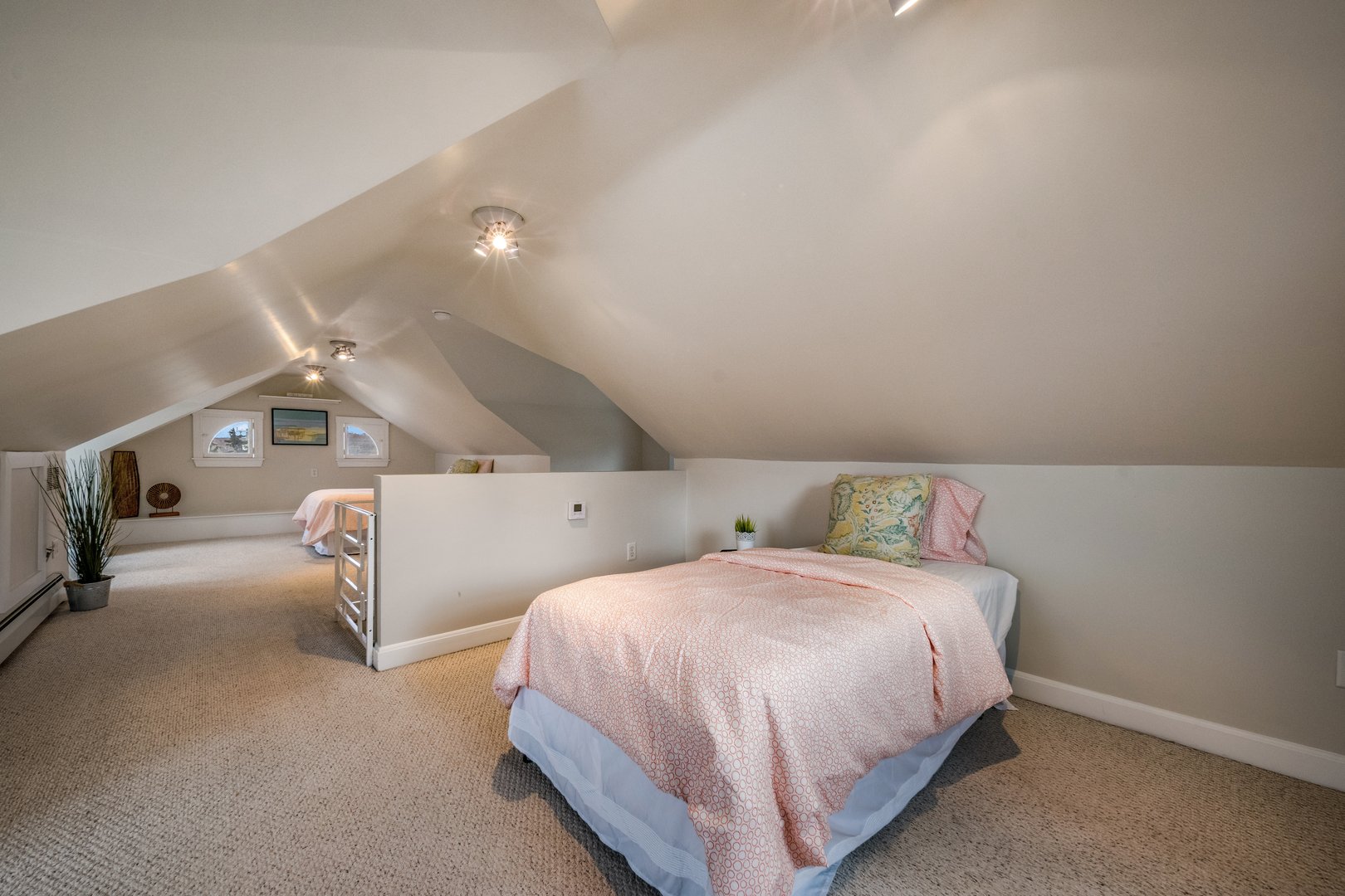 223 Giants Neck Road Photo 20