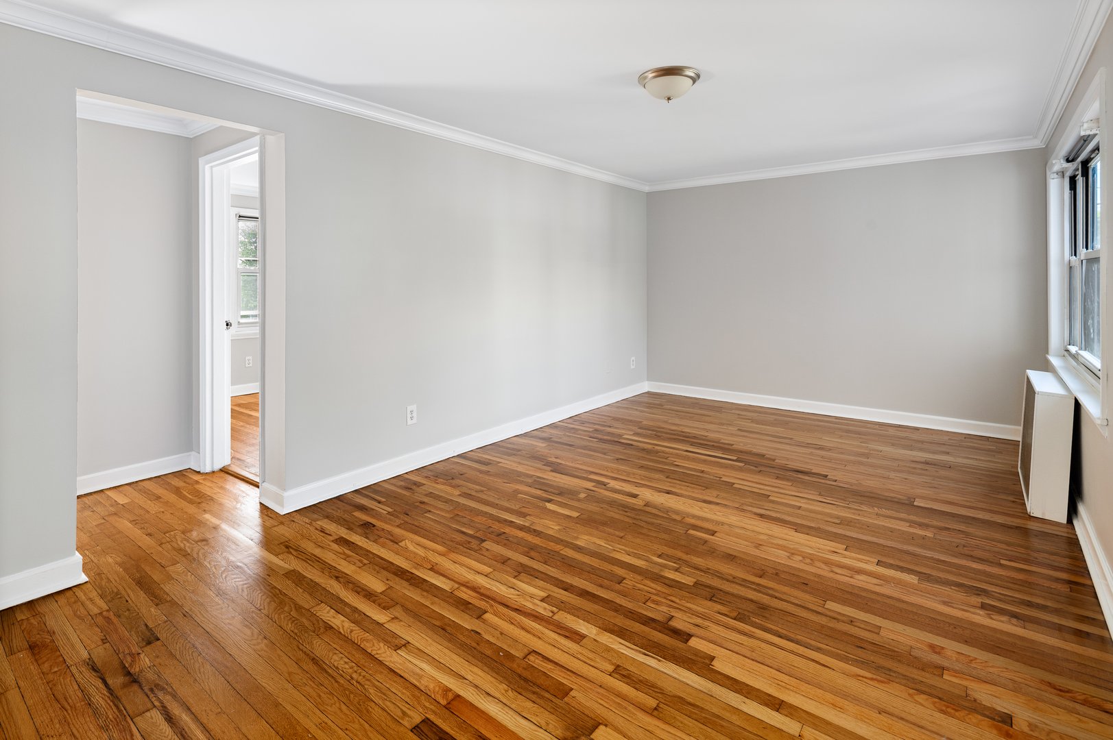 23 Standish Road  #APT 2 Photo 2