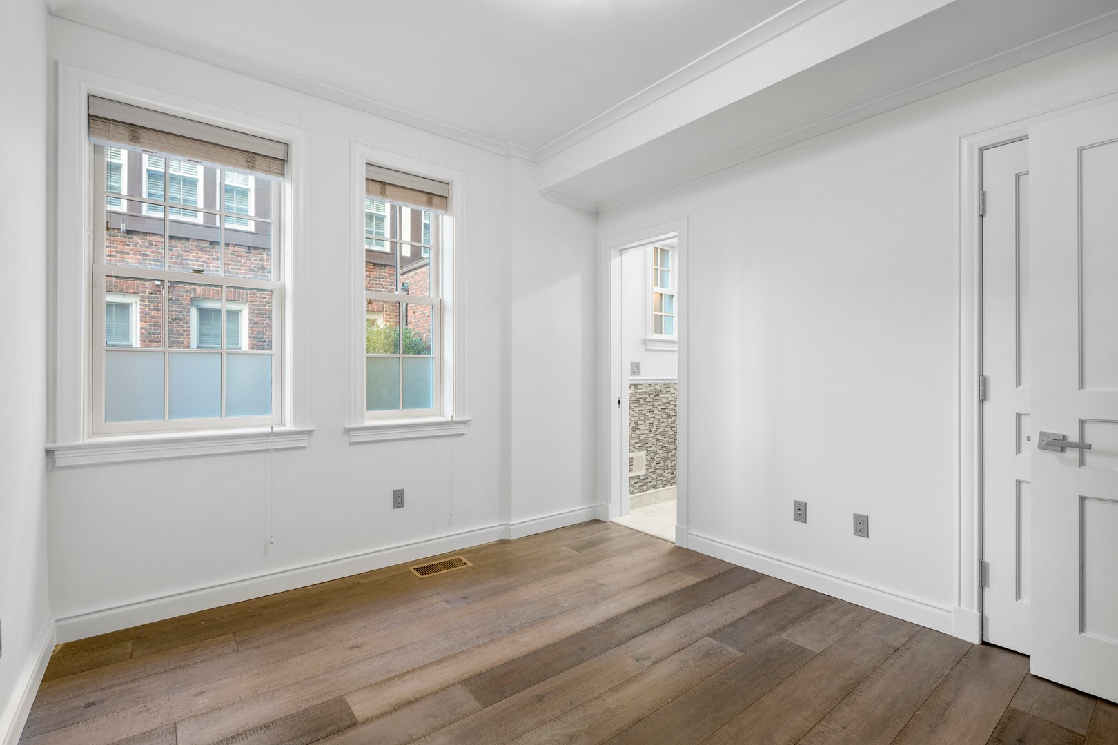 26 East Parkway  #1 Photo 13