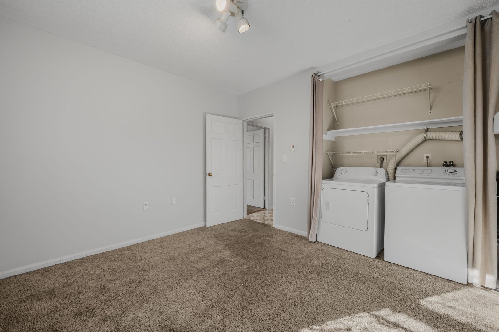 111 Niles Hill Road  #B Photo 17