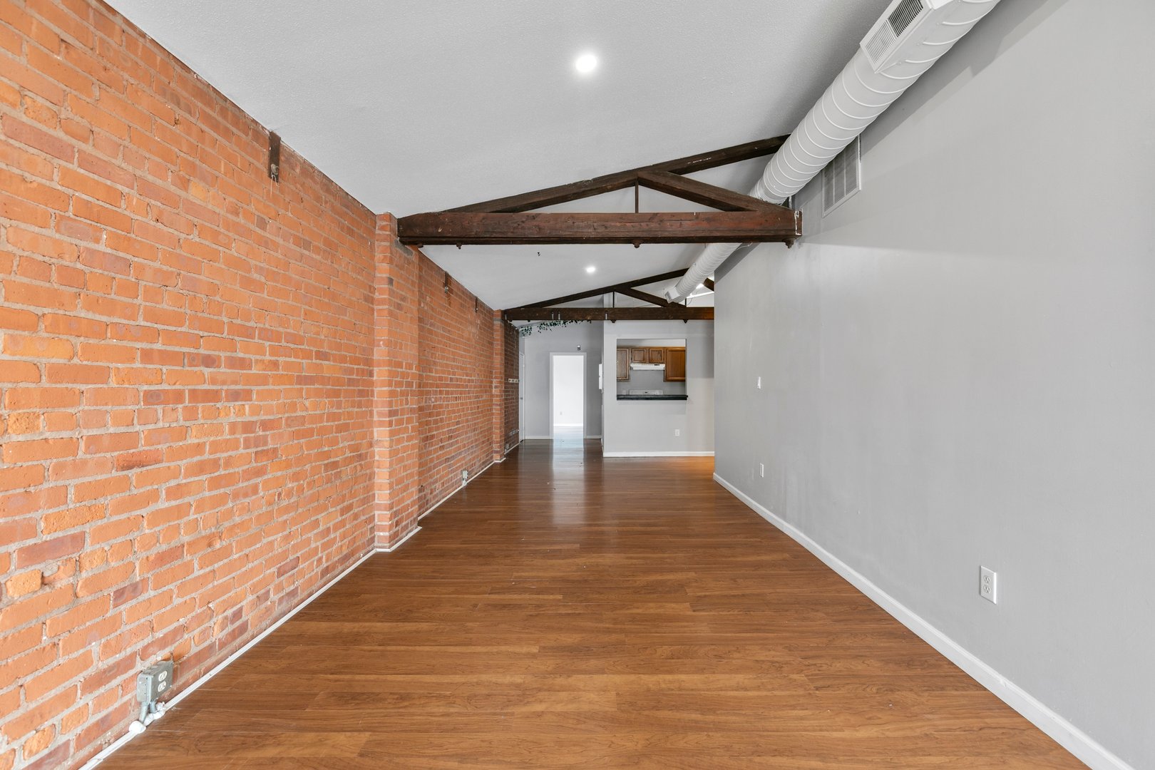 196 Crown Street  #5I Photo 11