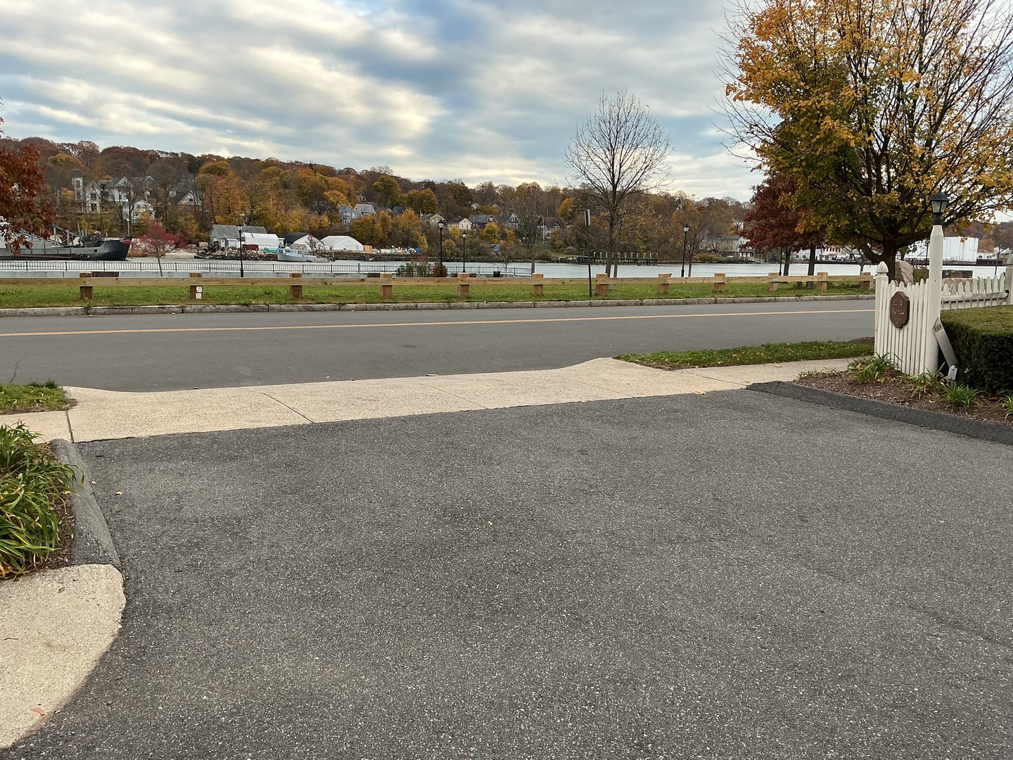 100 Front Street #100 Photo 2