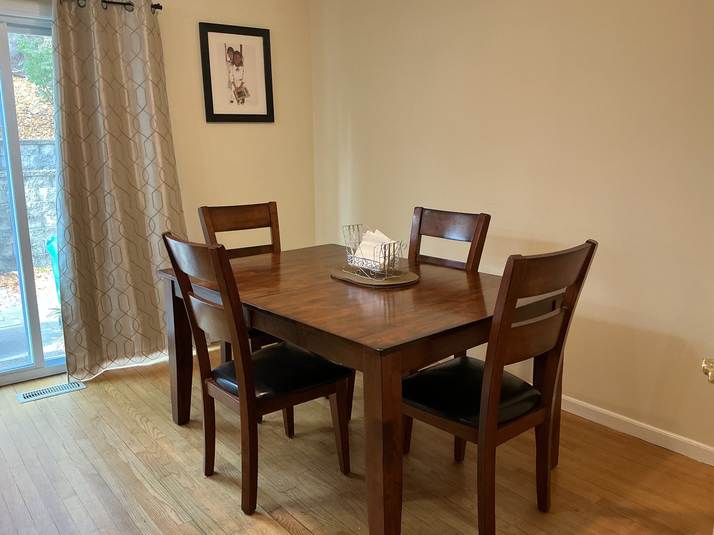 100 Front Street #100 Photo 8